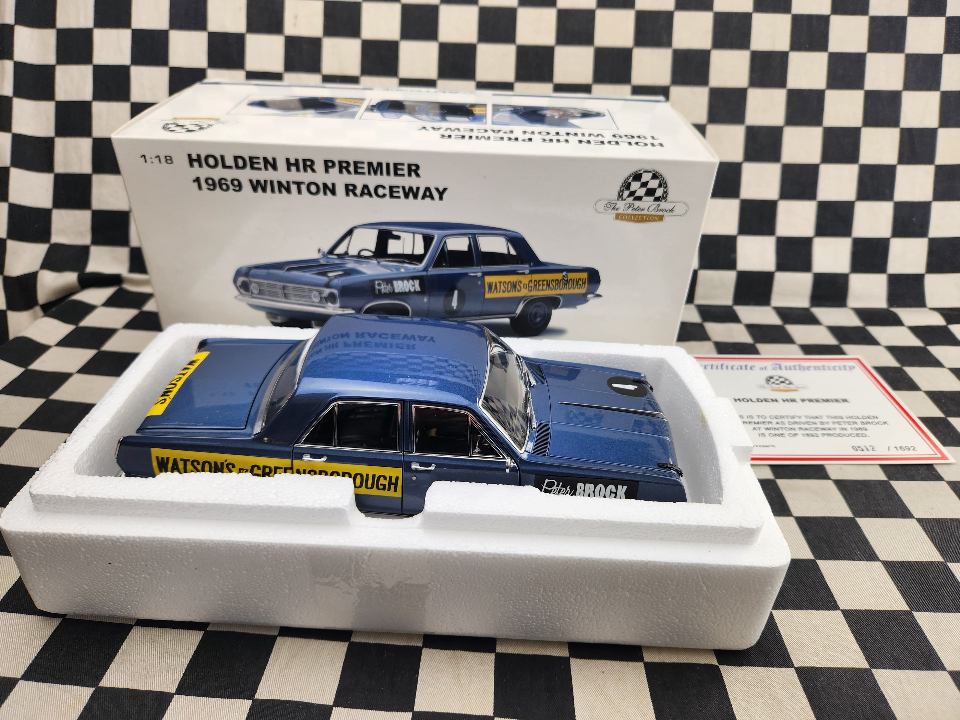 Autoart 1/18 Holden HR Premier Peter Brock 1969 Winton Raceway