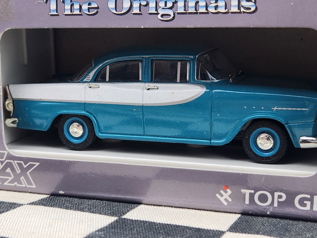 Trax 1:43 FB Holden Special Sedan Aqua/WhiteTR20