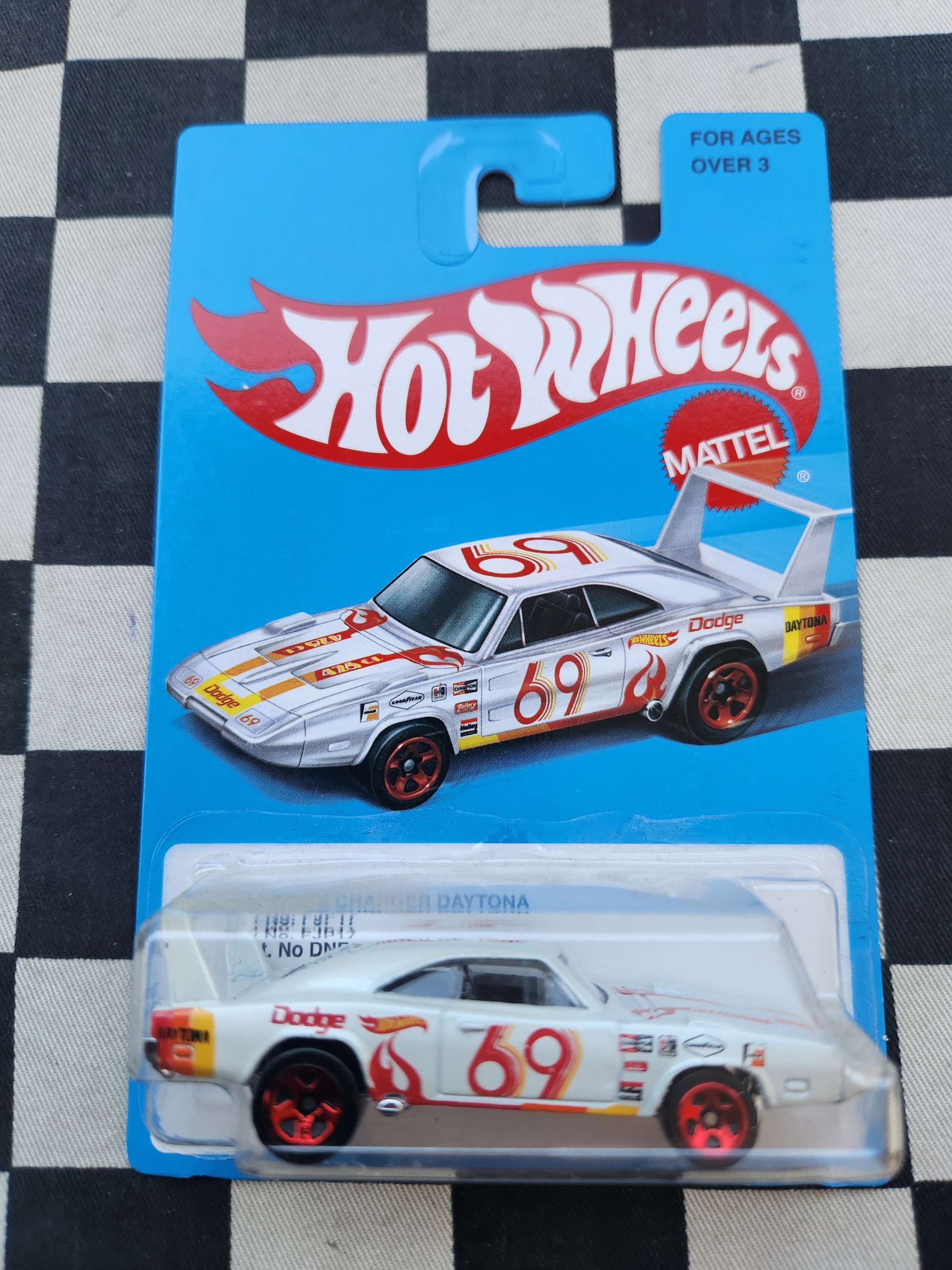 Hot Wheels Retro Style 69 Dodge Charger Daytona VHTF