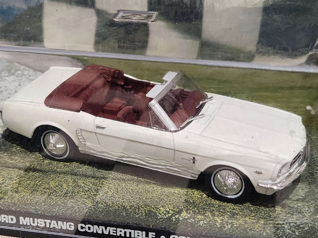 James Bond 007 1/43 Ford Mustang Convertible ~ Goldfinger