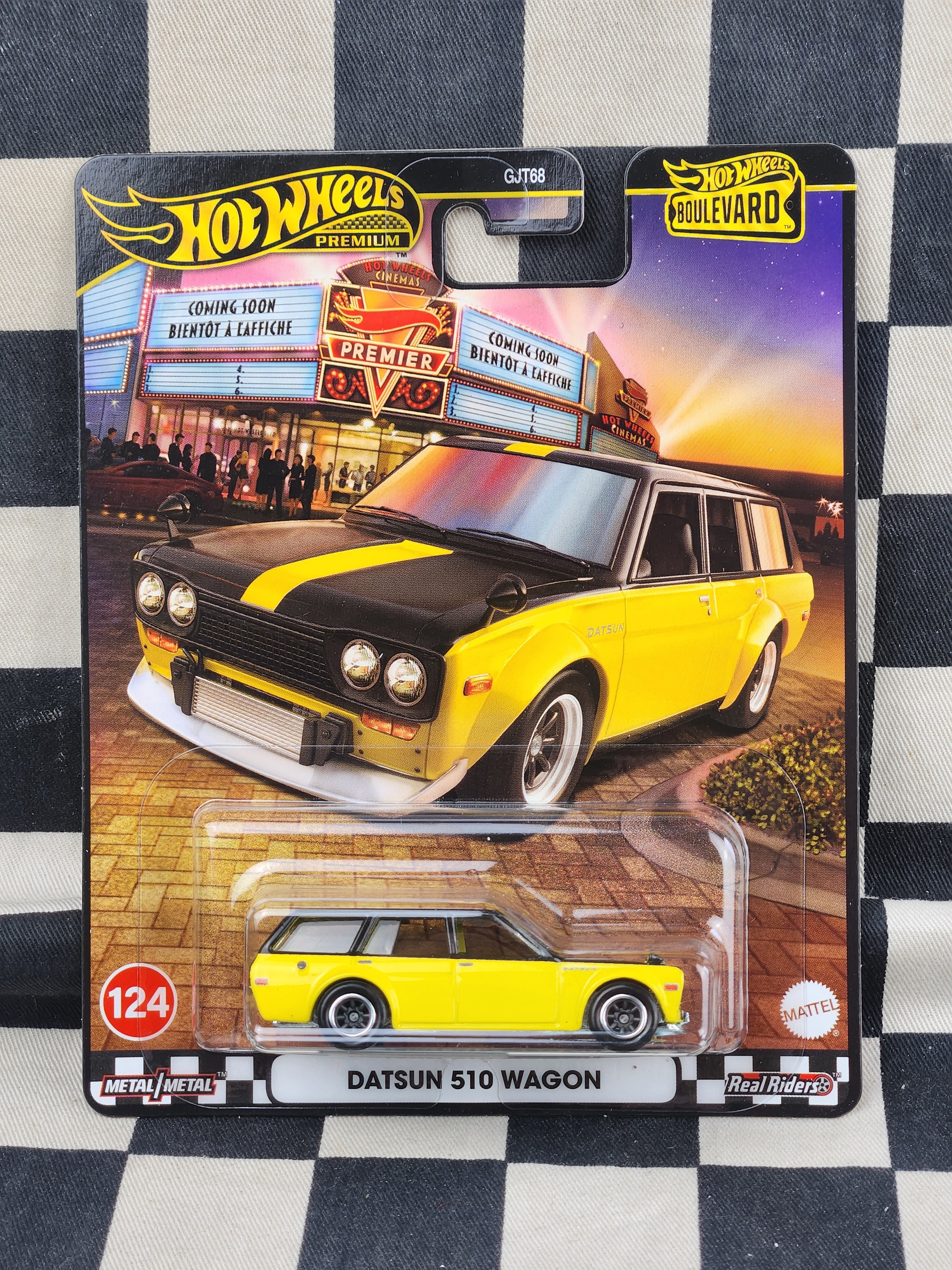 Hot Wheels Premium Boulevard #124 Datsun 510 Wagon