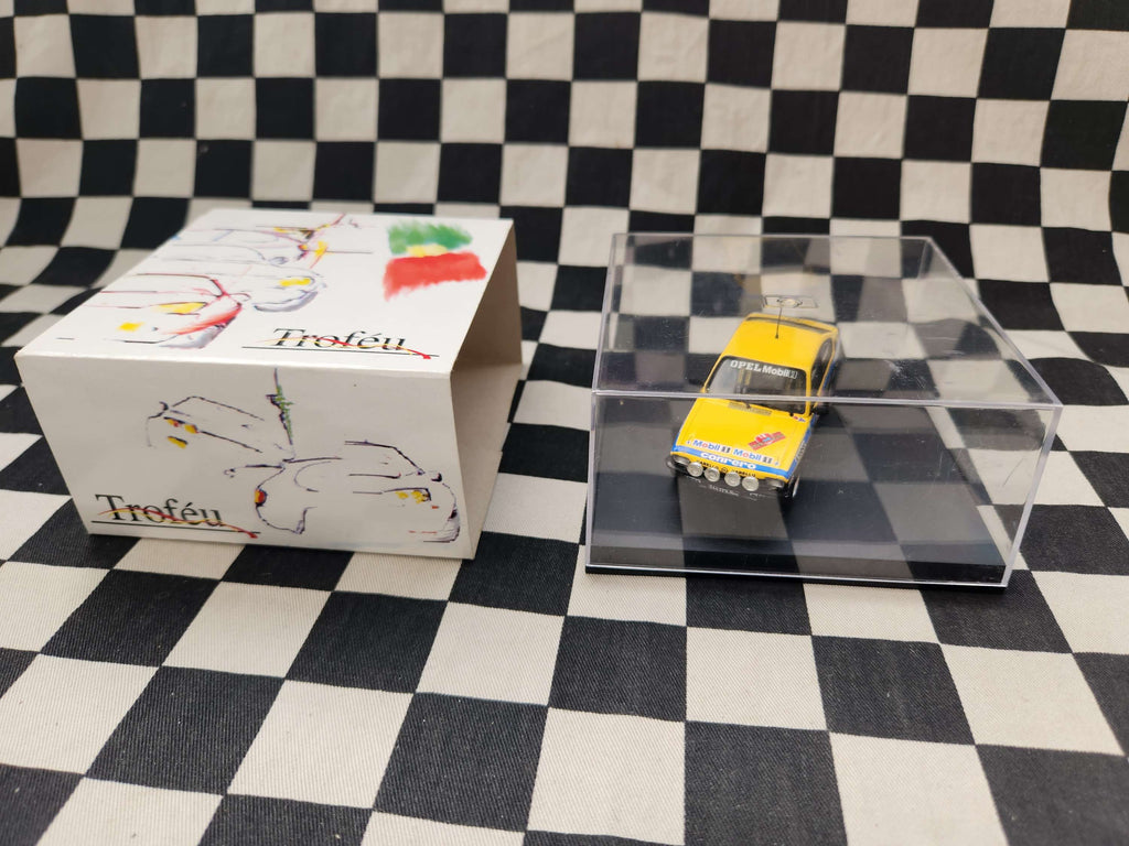 (Holden Gemini) Trofeu  1/43 Opel Kadett GT/E Elba Rally 77 Lucky /Braito