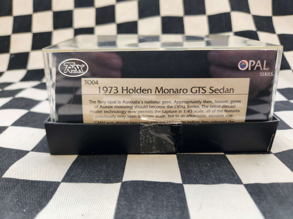 Trax Opal Series 1/43 1973 Holden Monaro GTS Sedan TO04 White