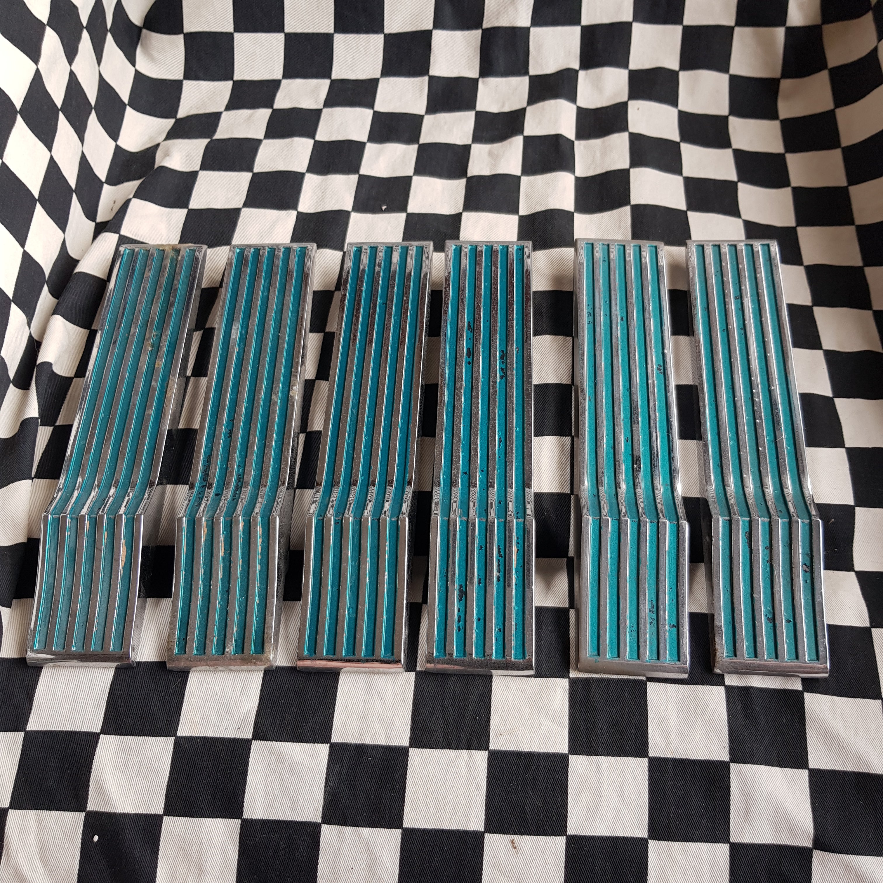 1962 Ford Thunderbird Rear Side Spears/Badges Full Set of 6