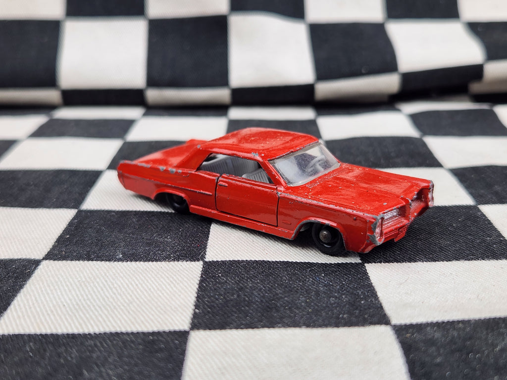 Vintage Loose Matchbox Lesney Pontiac G.P Sports Coupe Red