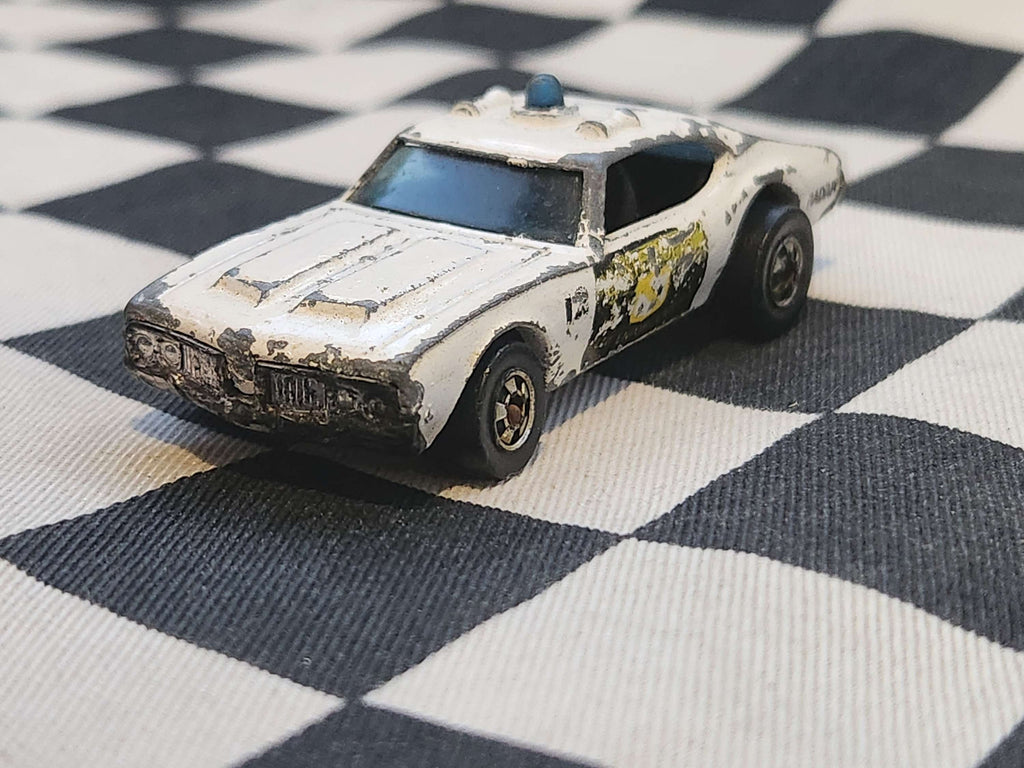 Vintage Loose Hot Wheels Blackwall Olds 442 Police Car