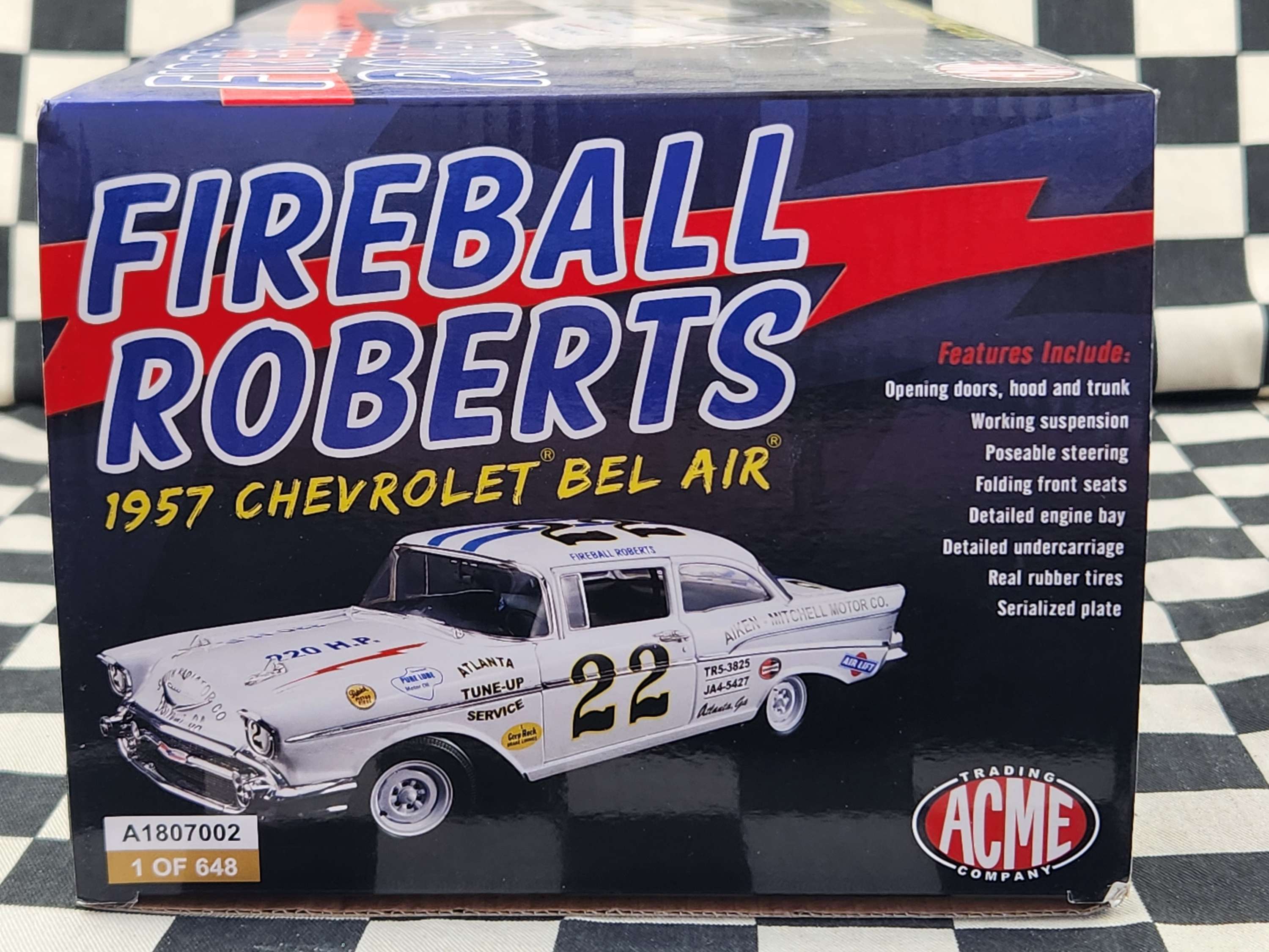Acme 1:18 Fireball Roberts 1957 Chevrolet Bel Air Darlington 500 Winner