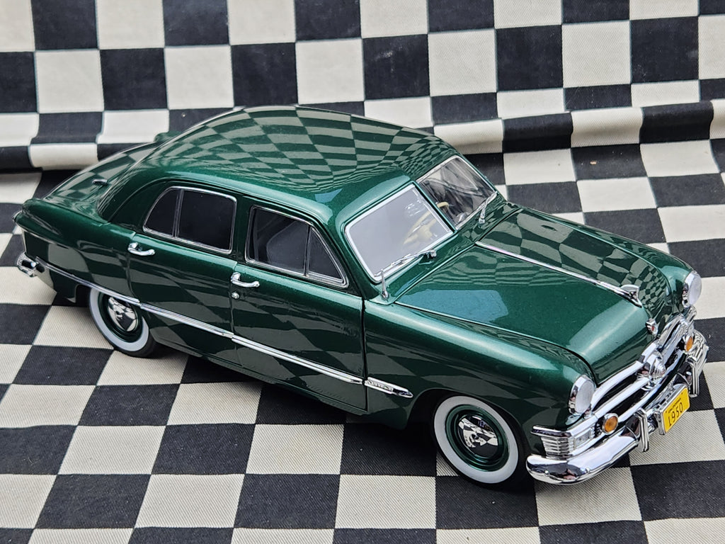 1/18 Precision Models USA 1950 Ford Custom 4 Door Sedan Hawthorne Green Metallic