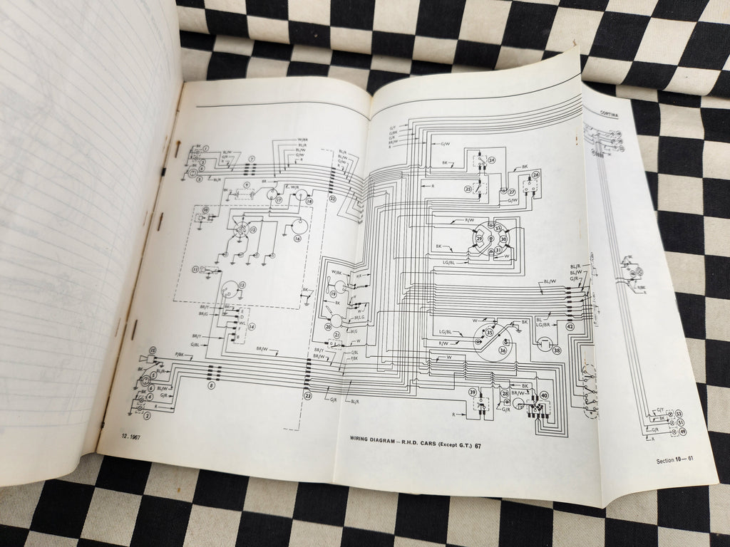 Ford Cortina MK2 220 240 440 GT Factory Workshop Manual