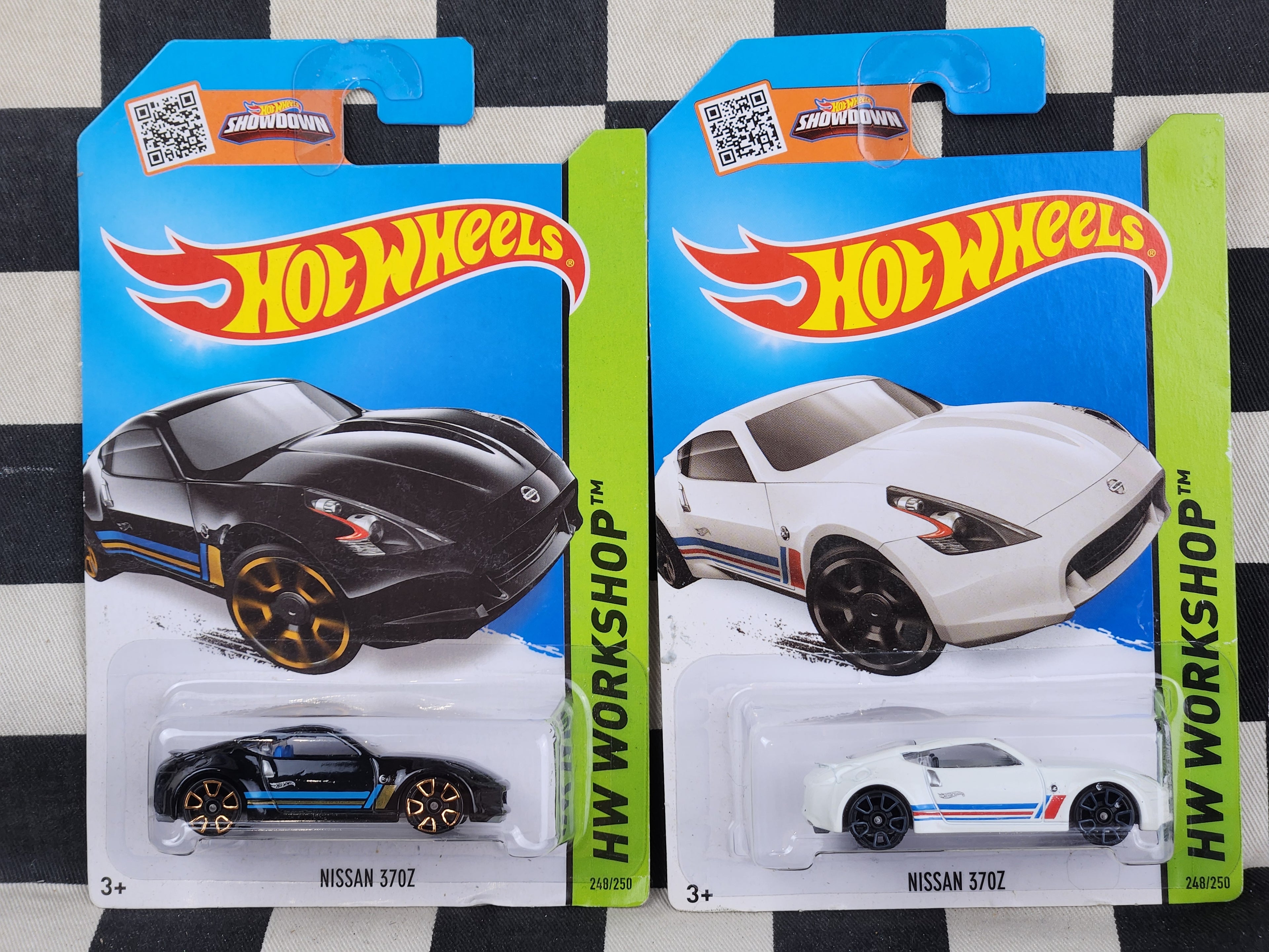Hot Wheels 2014 Workshop Nissan 370Z Your Choice of