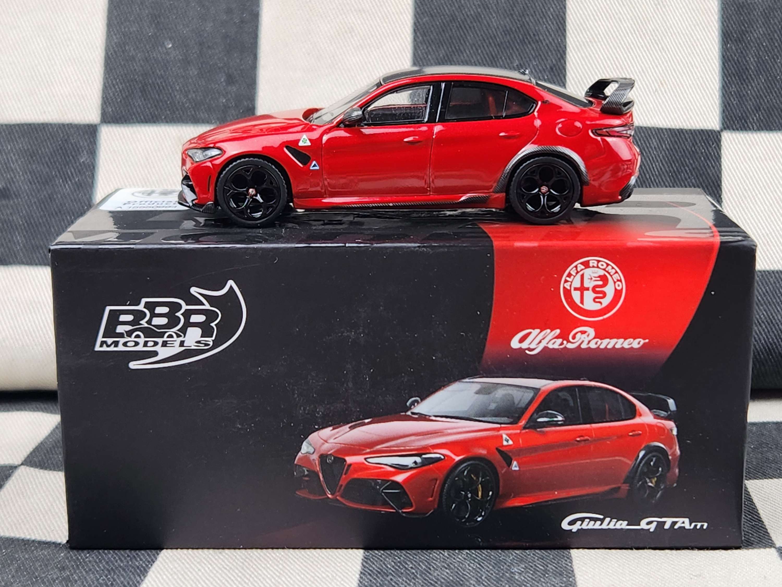 BBR Diecast 1:64 Alfa Romeo Giulia GTA m Rosso GTA