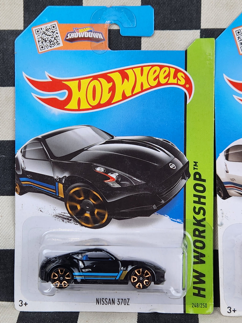 Hot Wheels 2014 Workshop Nissan 370Z Your Choice of