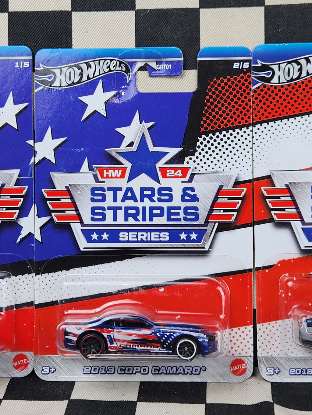 Hot Wheels Stars & Stripes Set 5 Cars Mustang Corvette Camaro Challenger Viper