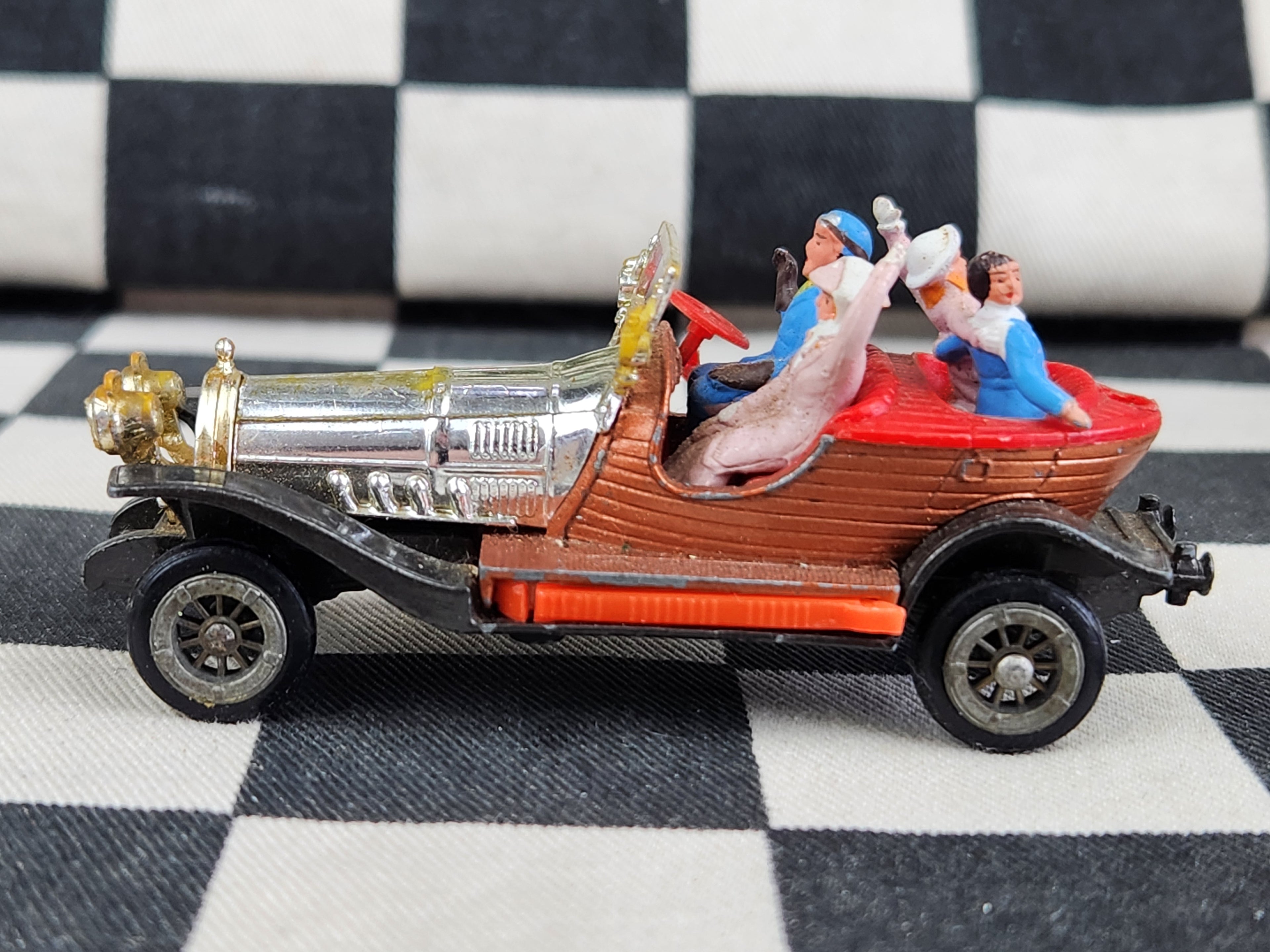 Vintage Loose Husky Models 1:64 Chitty Chitty Bang Bang