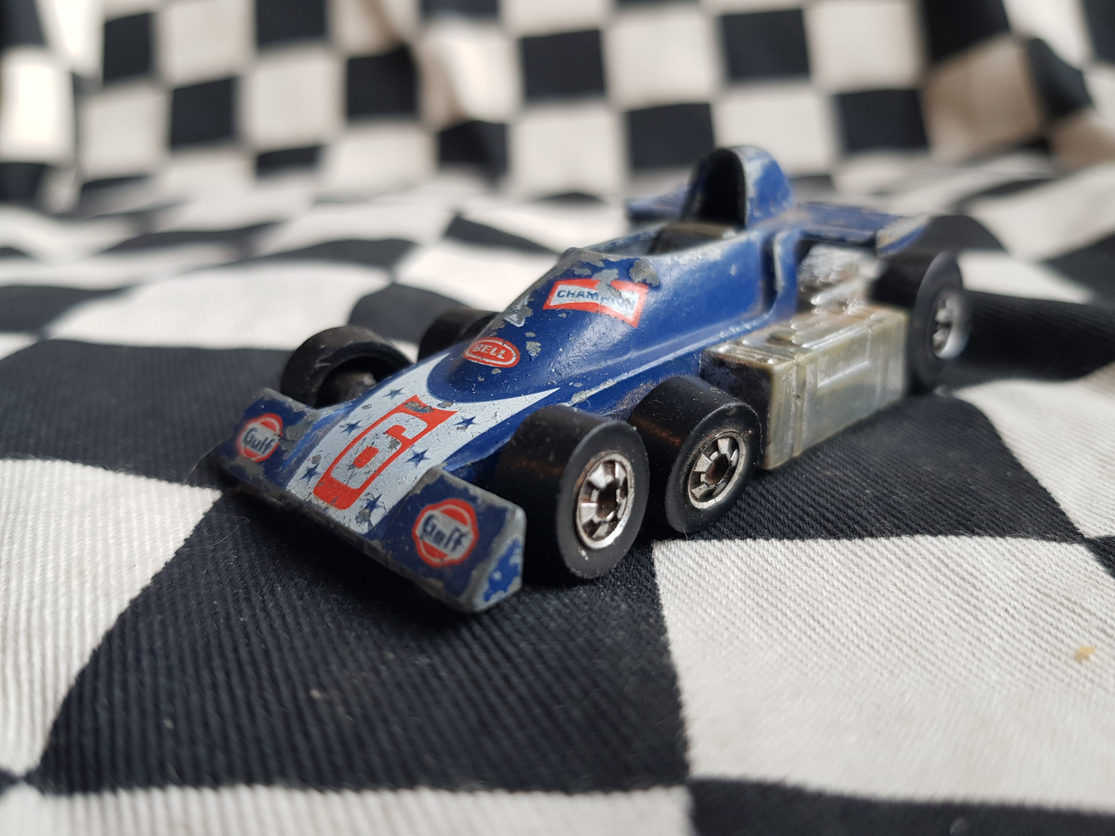Vintage Loose Hot Wheels Blackwall Lickety Six