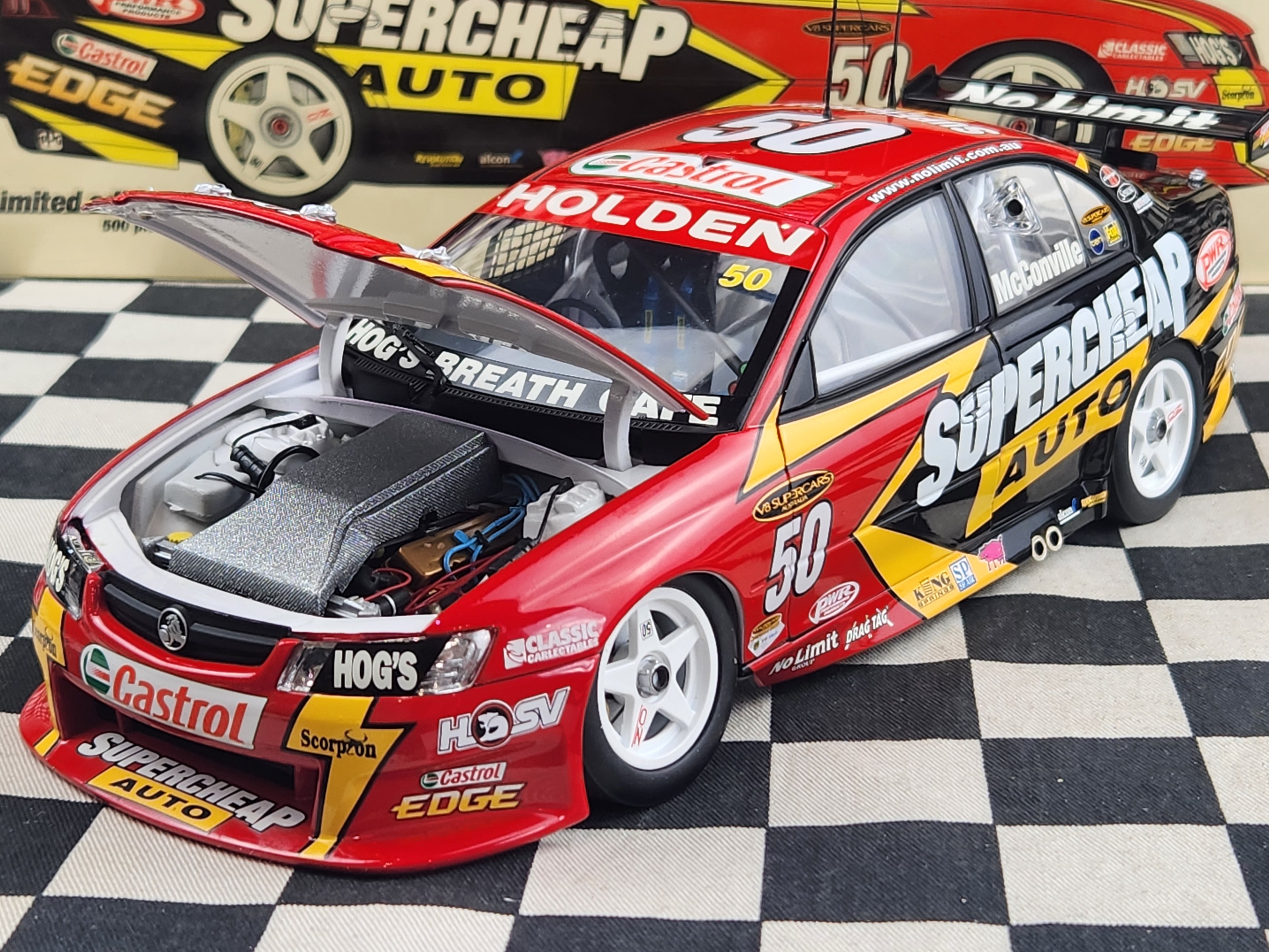 Classic Carlectables 1:18 2006 Supercheap Auto VZ Commodore Cameron McConville