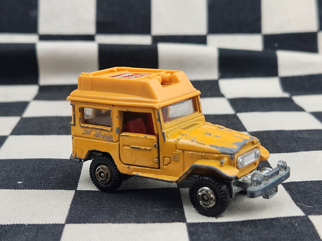 Vintage Loose Tomica Land Cruiser FJ Roadworks Vehicle VHTF