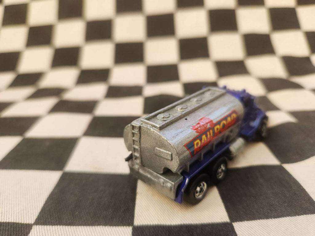 Vintage Loose Hot Wheels Blackwall Peterbilt Railroad Tanker Blue