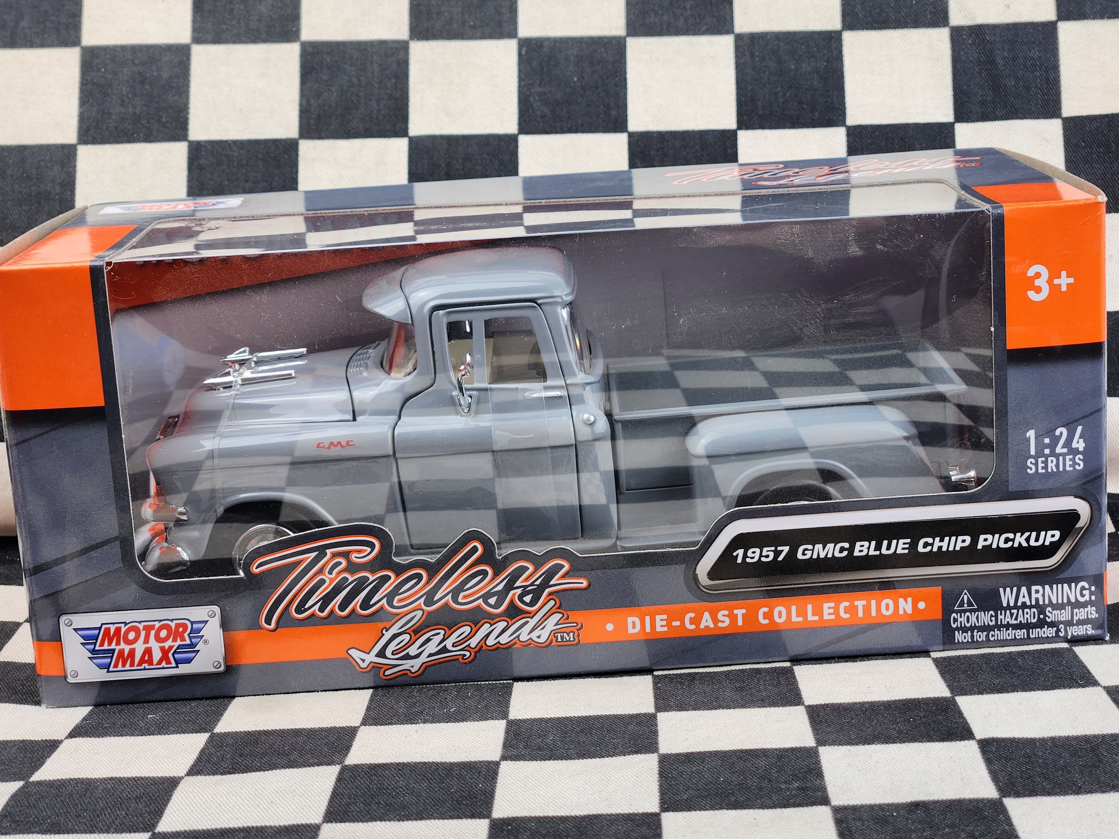 Motor Max 1/24 Timeless Legends 1955 GMC Blue Chip Pickup GREY