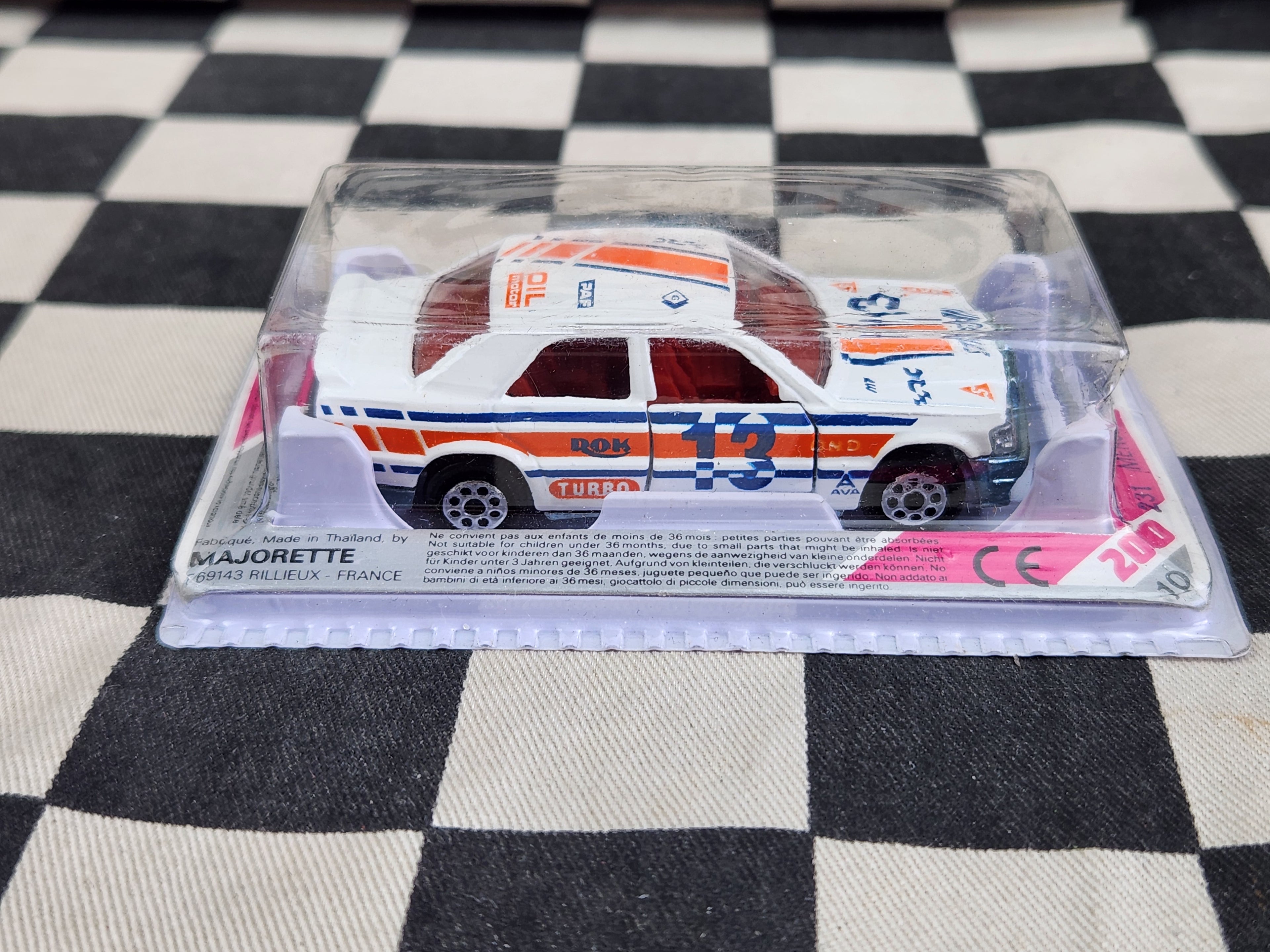 Majorette #231 Mercedes 190E