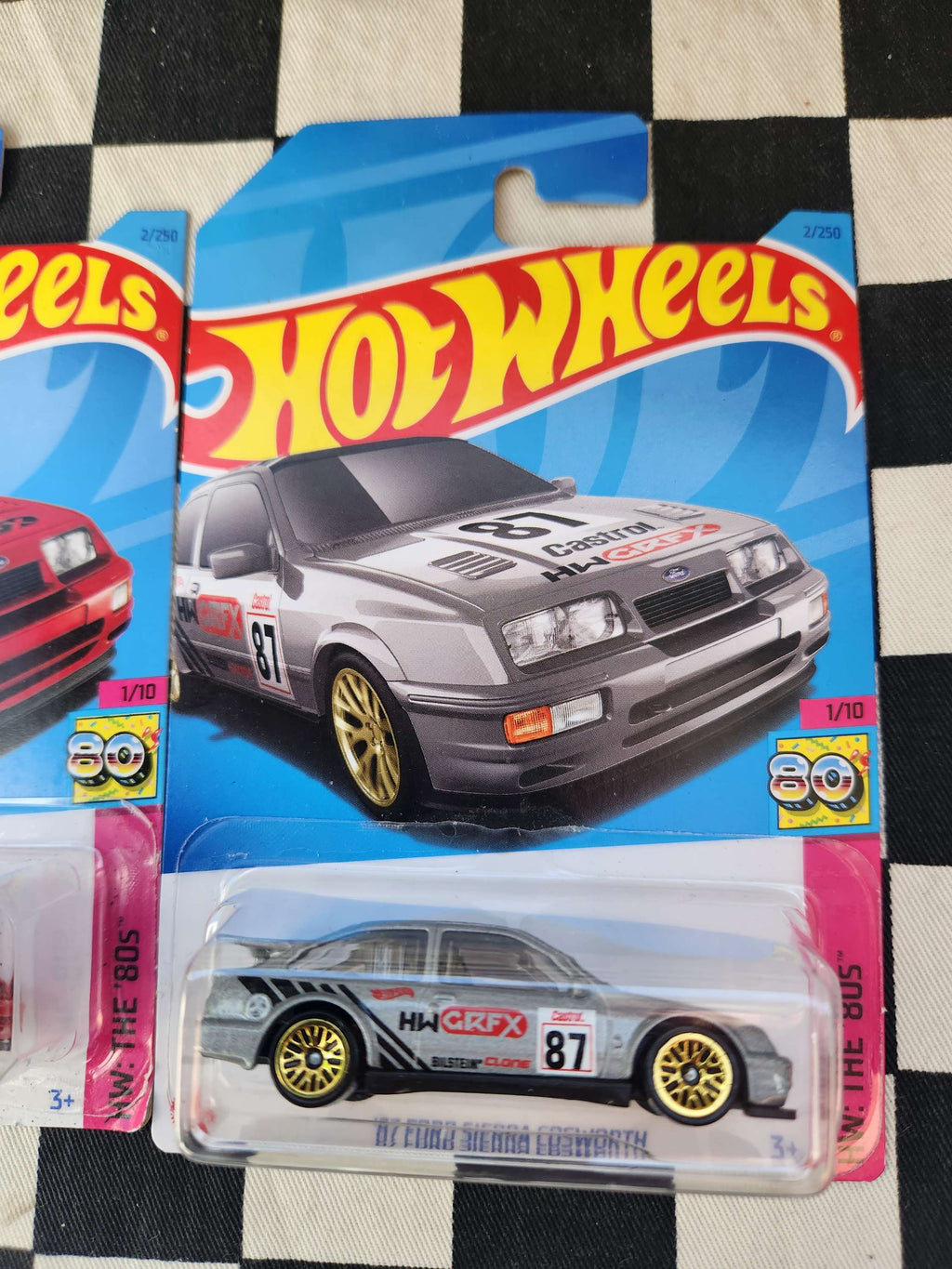 Hot Wheels 2023 The 80s 87 Ford Sierra Cosworth Choice of 2 Colours