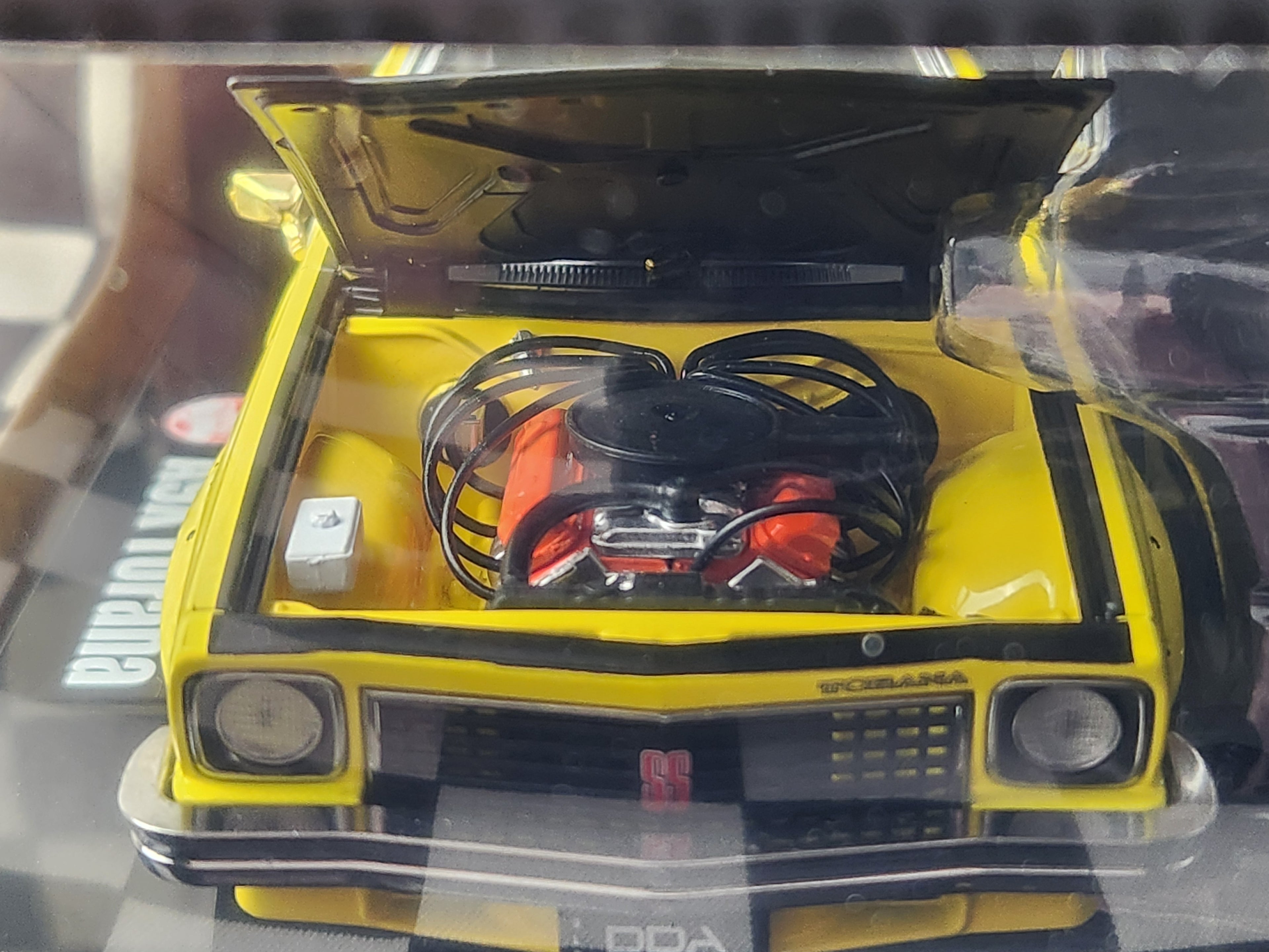 DDA 1/24 Gold CHASE Holden A9X Torana Hatchback