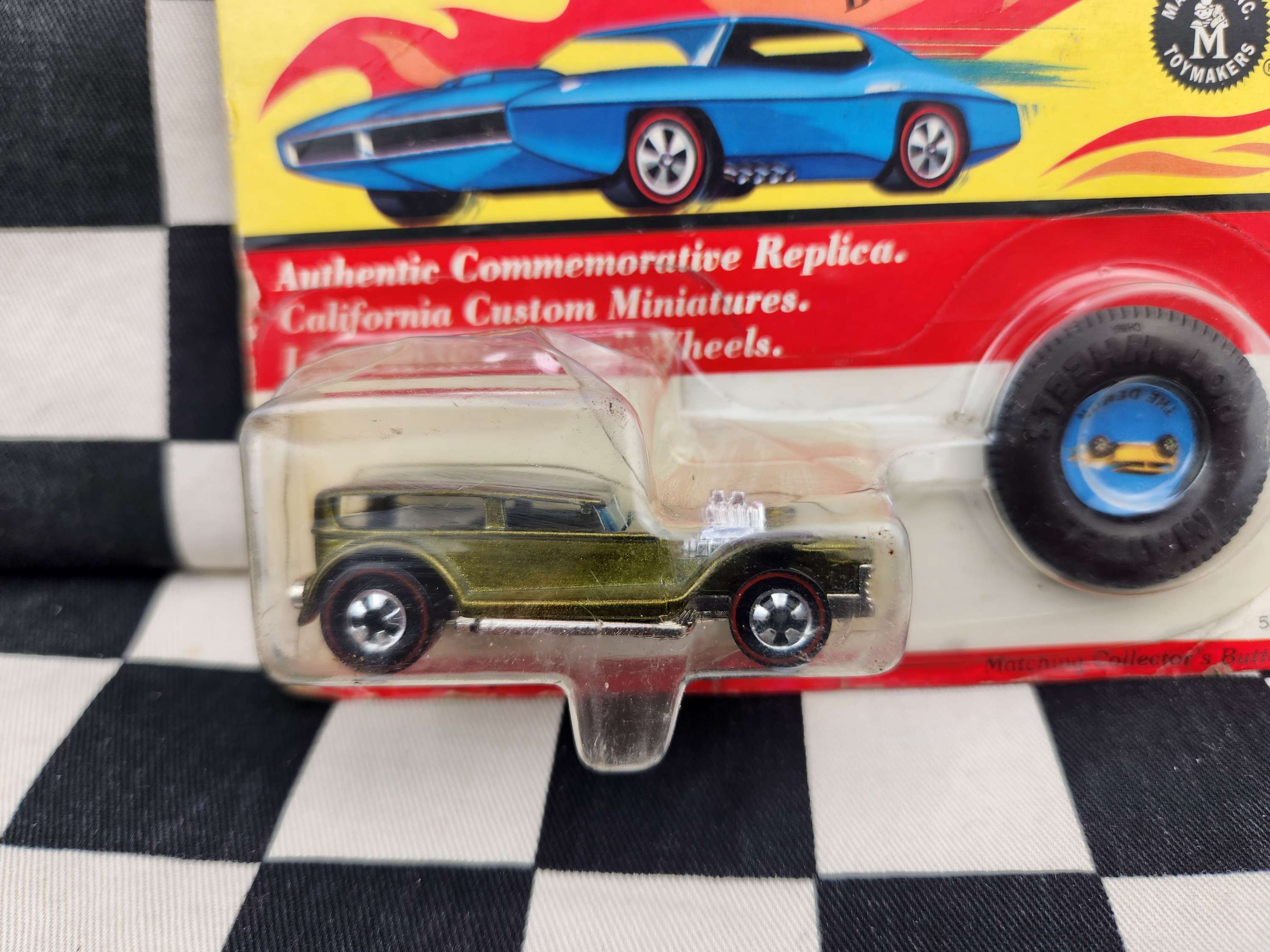 Hot Wheels 25th Anniversary REDLINE The Demon Olive Green
