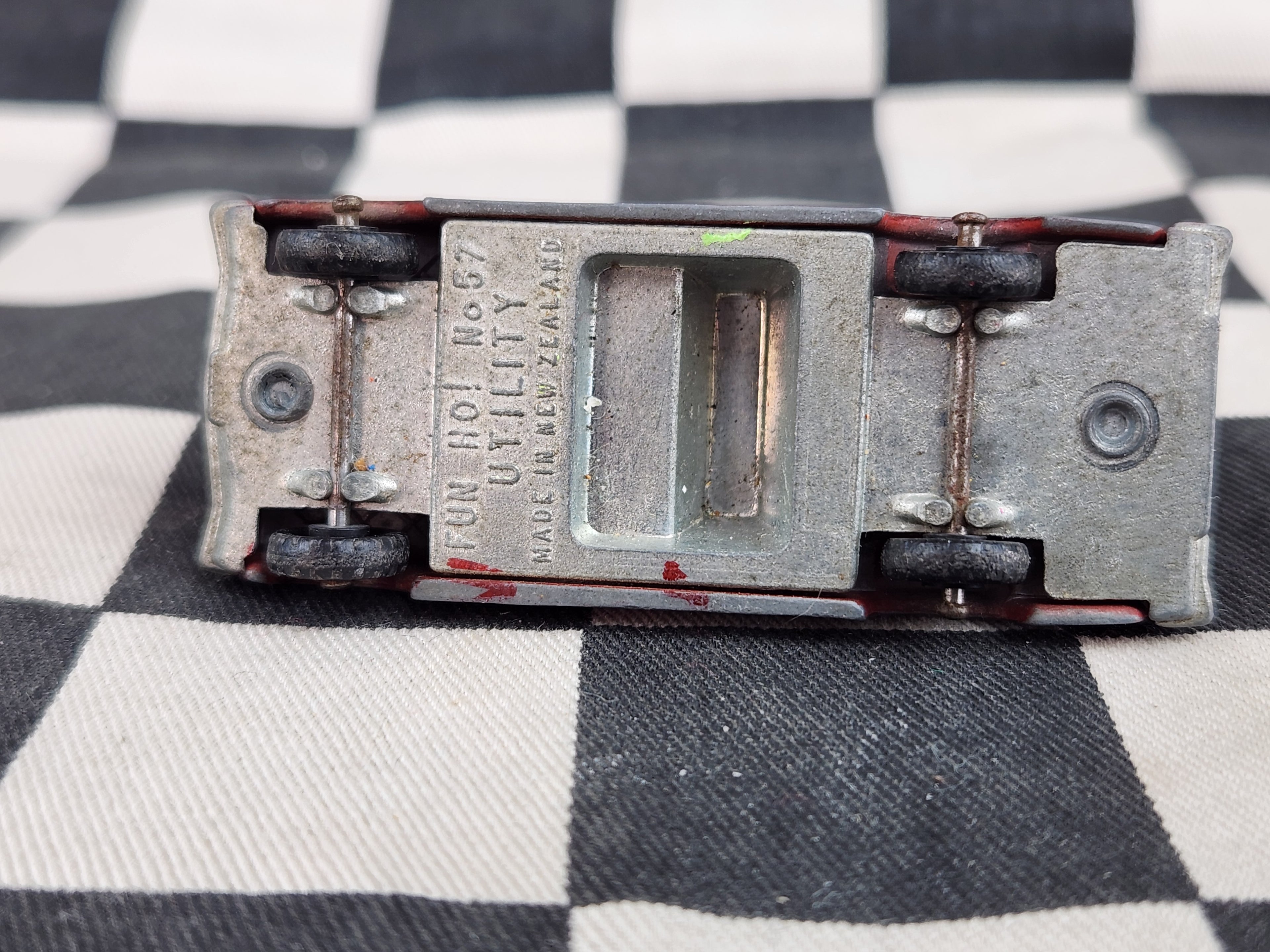 Vintage Loose FUN HO NZ Holden HT Holden Ute