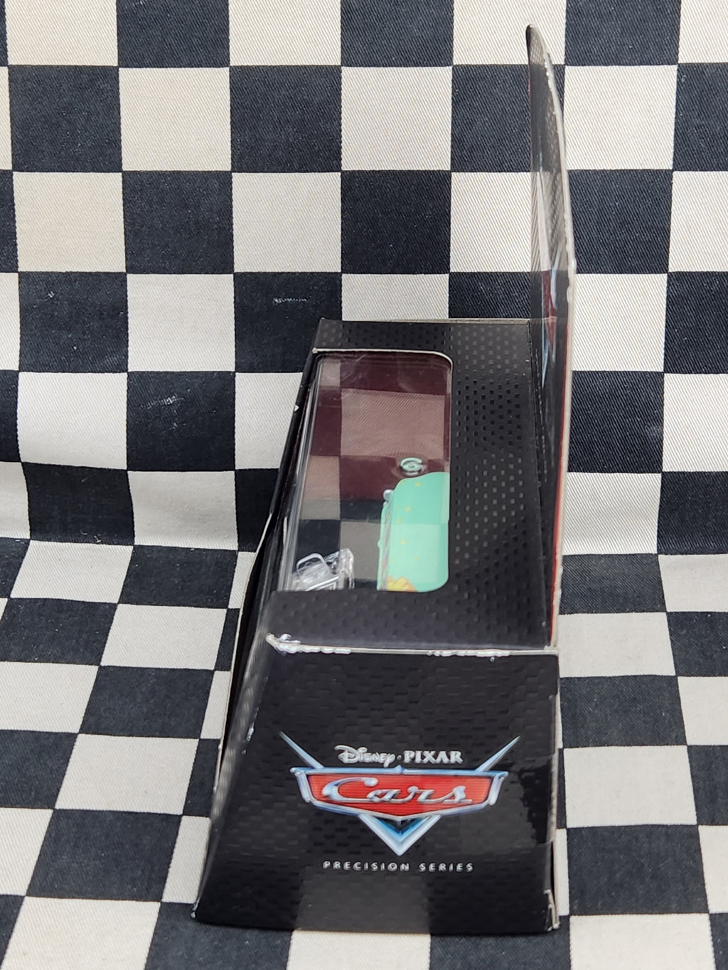 Disney Pixar Cars 2016 Precision Series Fillmore 1960 Volkswagen Transporter T1