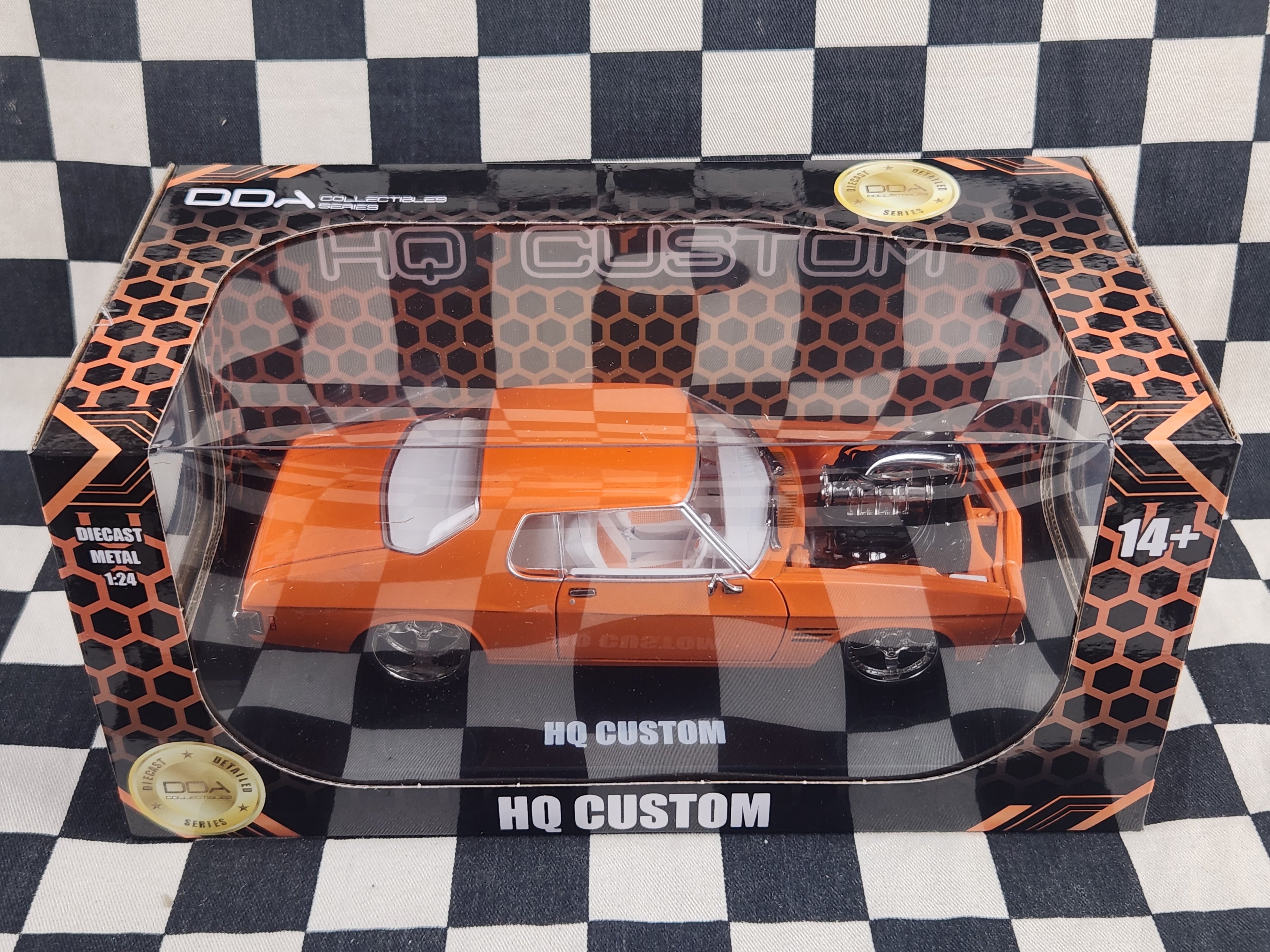 DDA 1:24 Blown Holden HQ Monaro Custom Orange