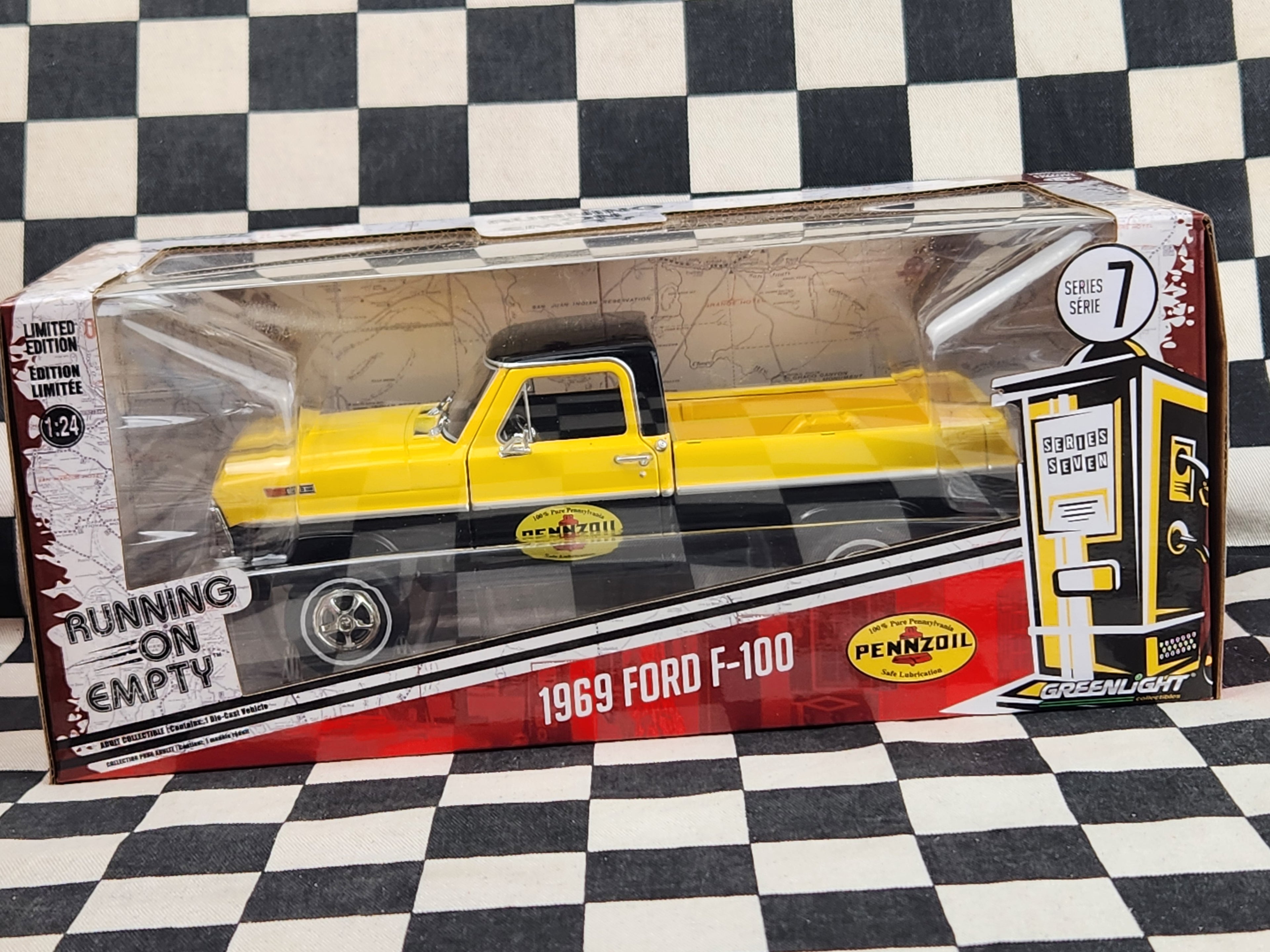 Greenlight 1/24 Running on Empty Penzoil 1967 Ford F100