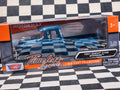 Motor Max 1/24 Timeless Legends 1957 Chevrolet 3100 Stepside