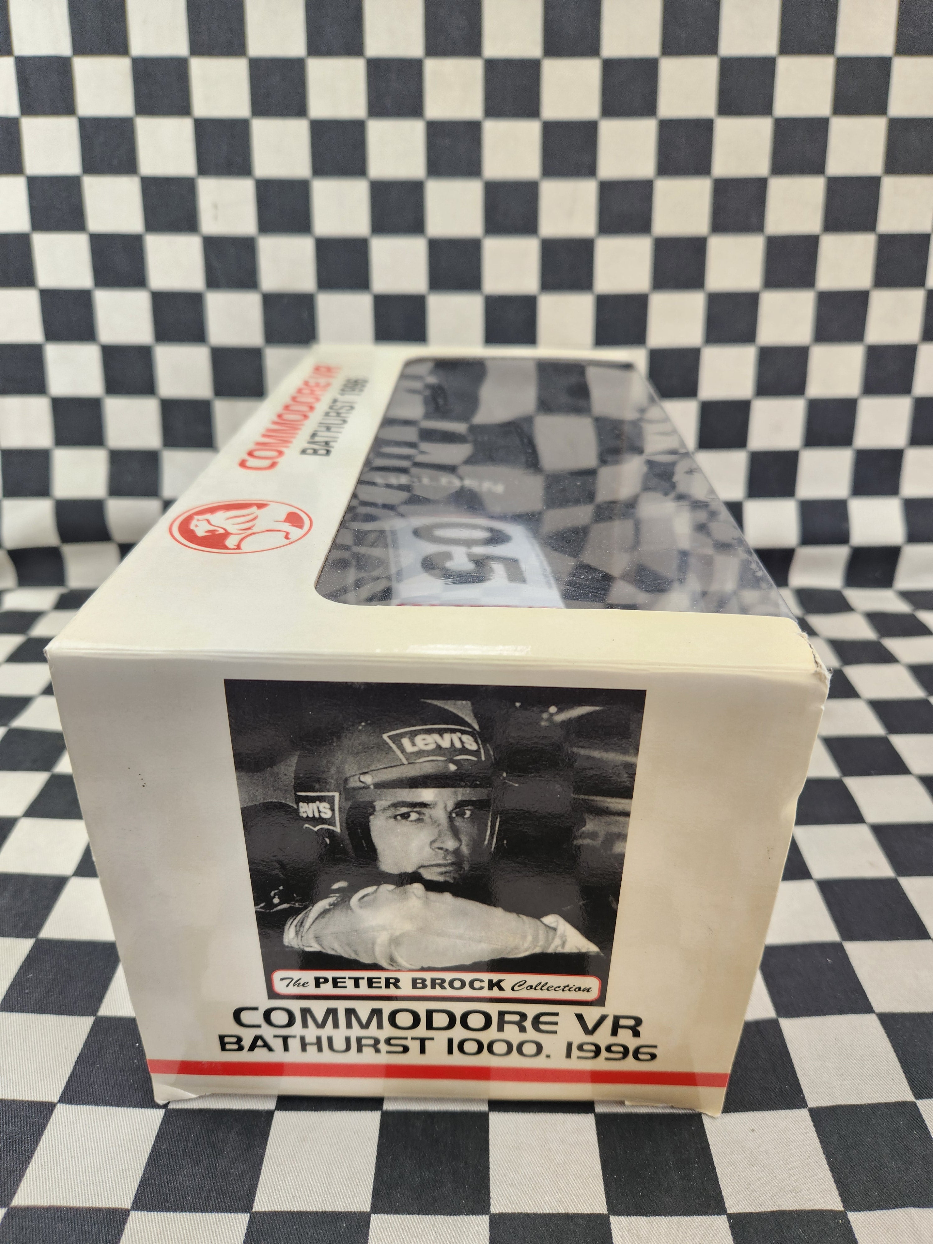 Biante 1:18 Peter Brock Collection Holden VR Commodore Bathurst 1996