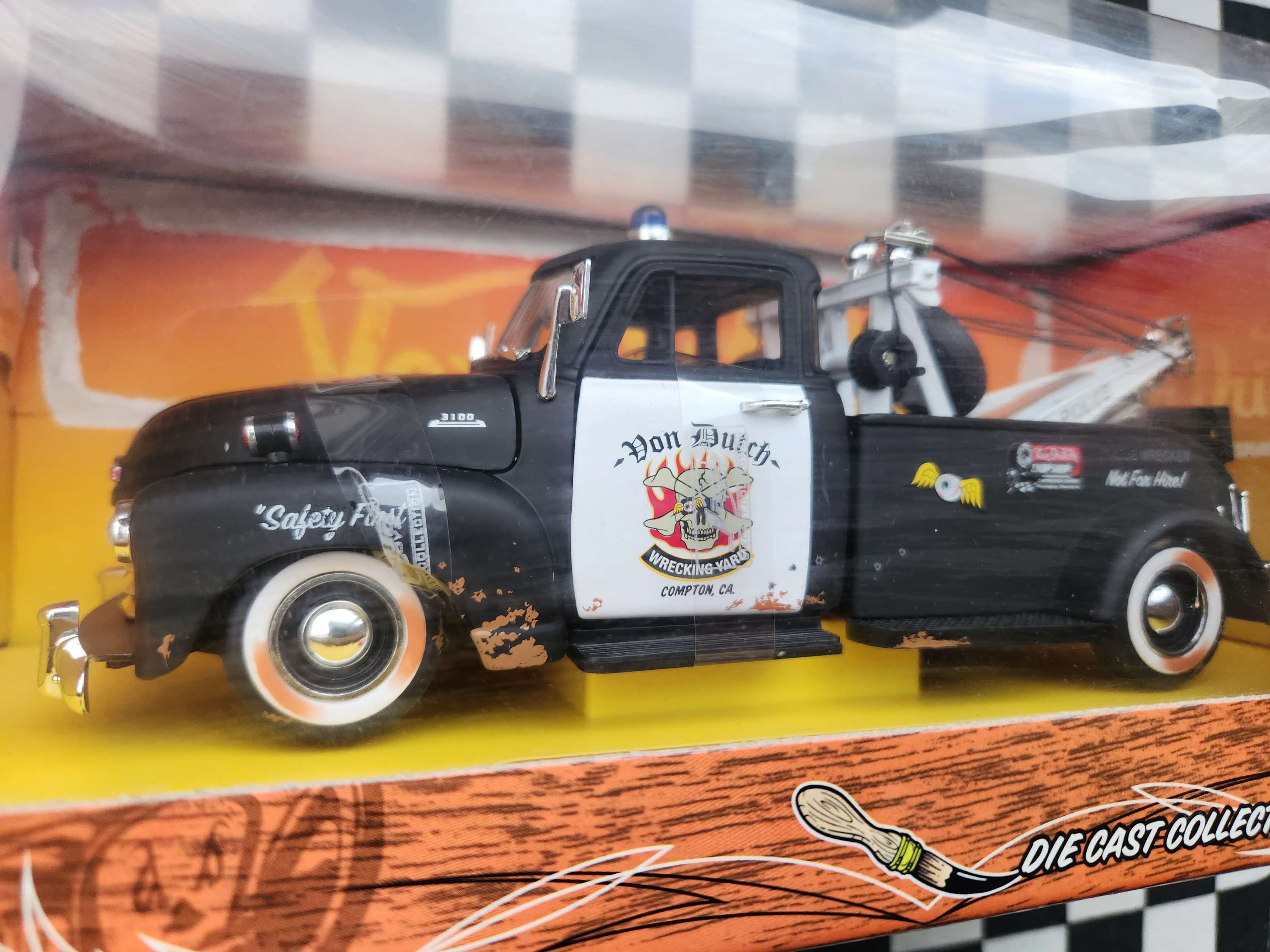 Jada 1/24 Von Dutch Garage 53 Chevy Wrecker Tow Truck