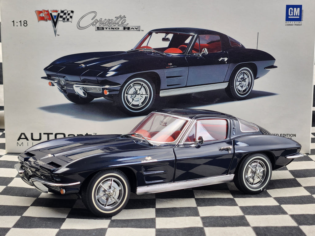 Autoart Millennium 1963 Corvette Stingray Dark Blue