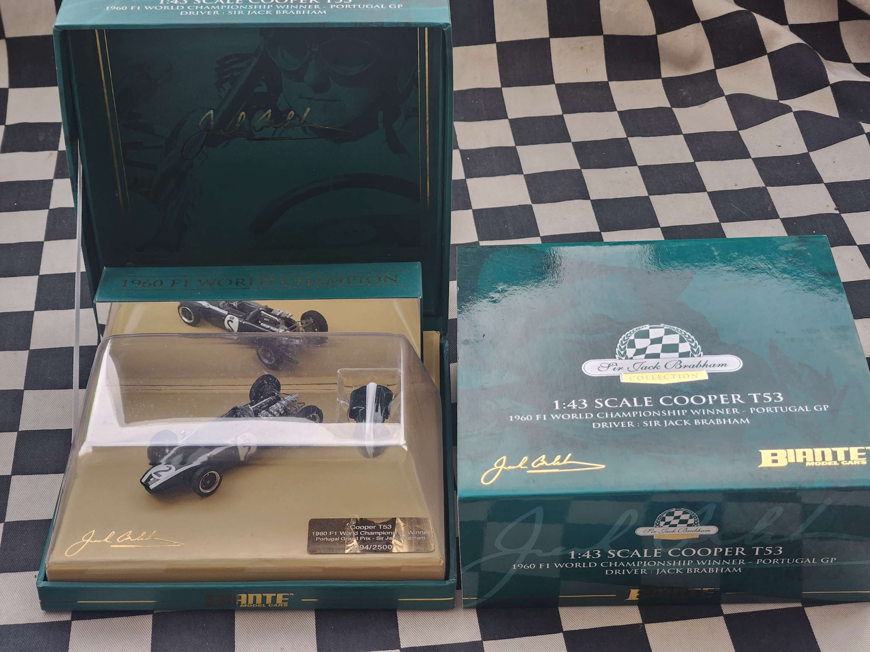 Biante Jack Brabham Collection 1/43 Cooper T53 1960 F1 World Championship