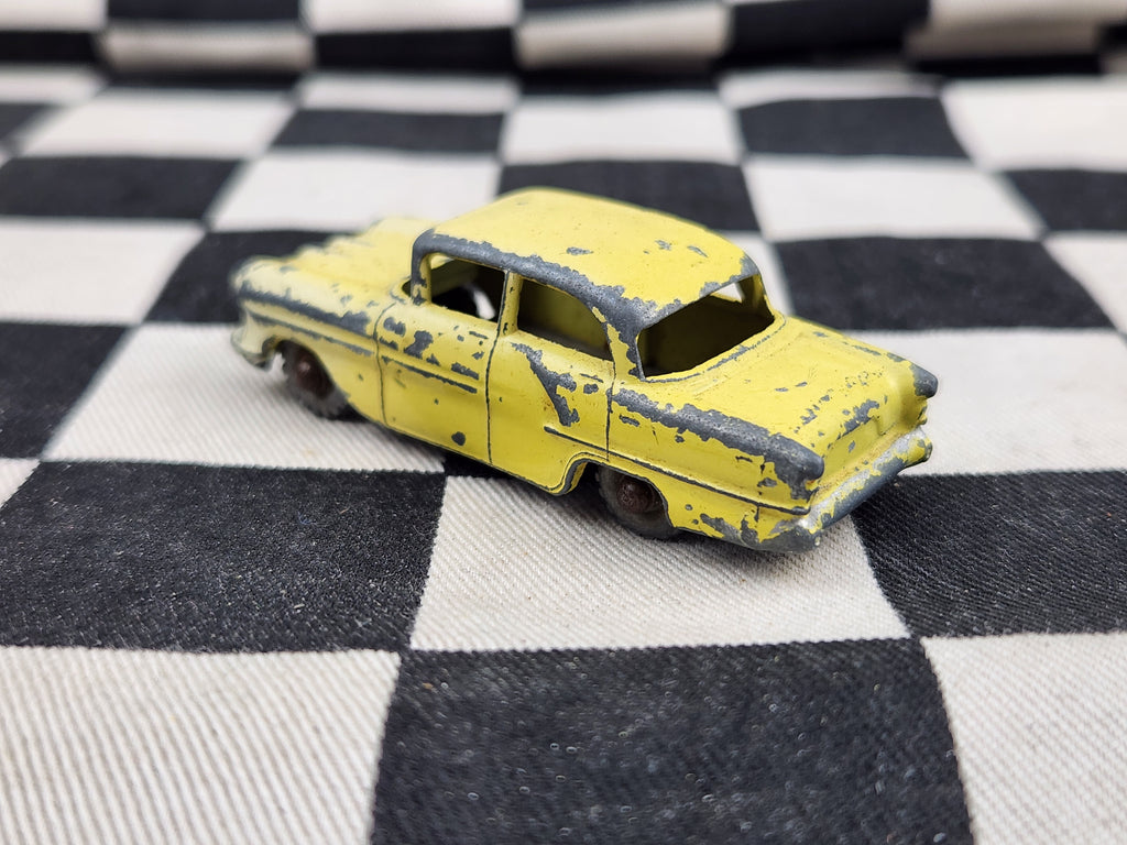Vintage Loose Matchbox Lesney Vauxhall Victor lemon yellow