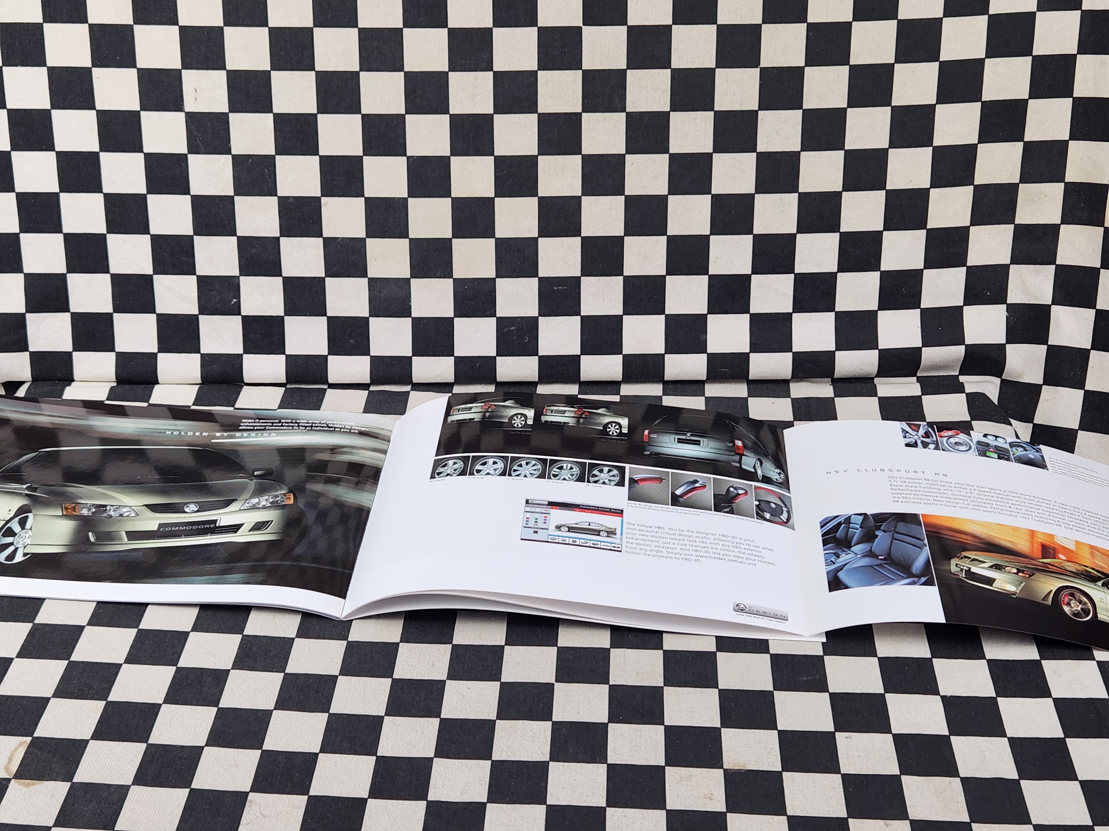 VY Series II Holden Commodore Executive Acclaim SV6 SV8 SS Sales Brochure