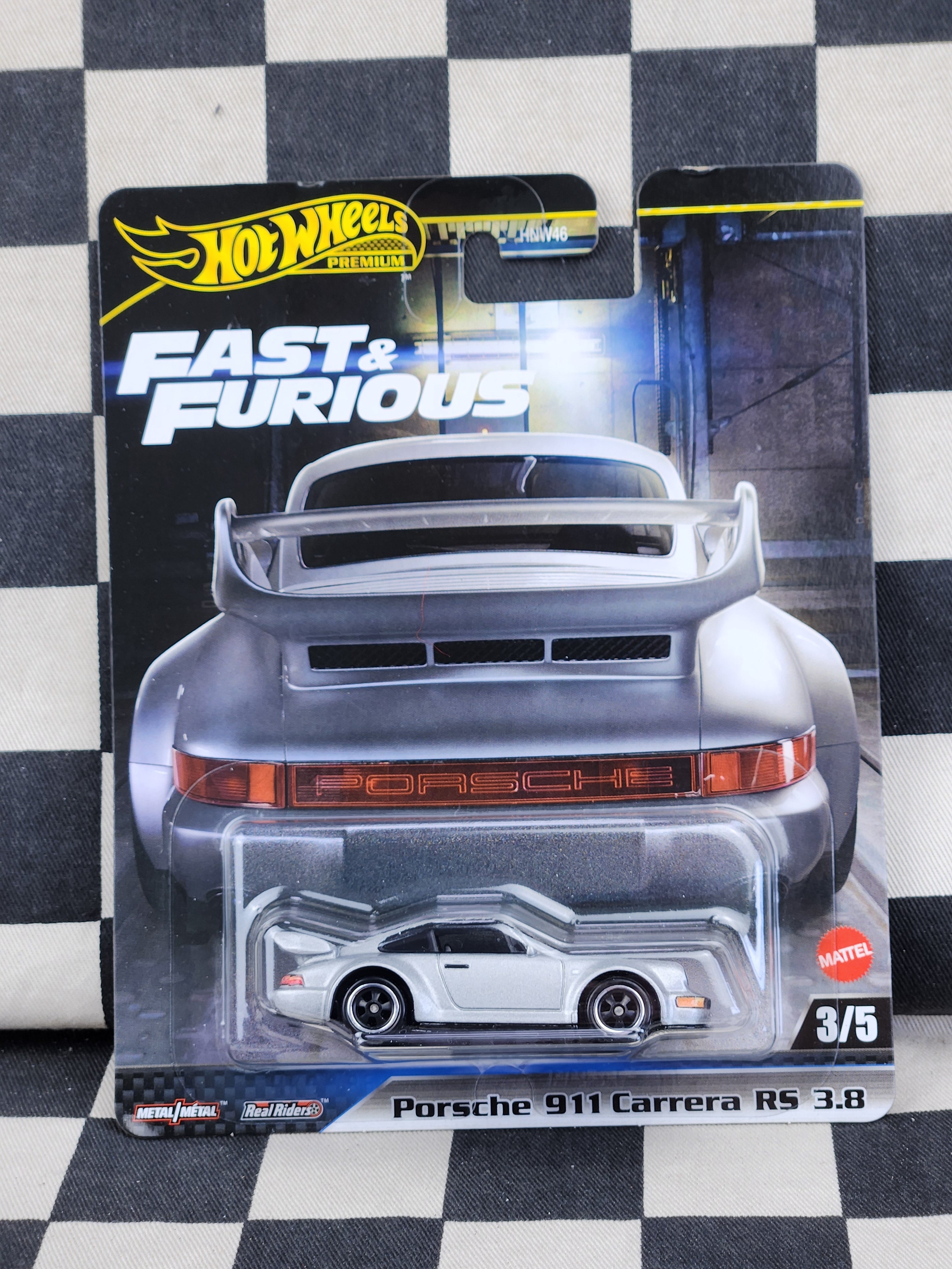 Hot Wheels Premium Fast & Furious Porsche 911 Carrera RS 3.8