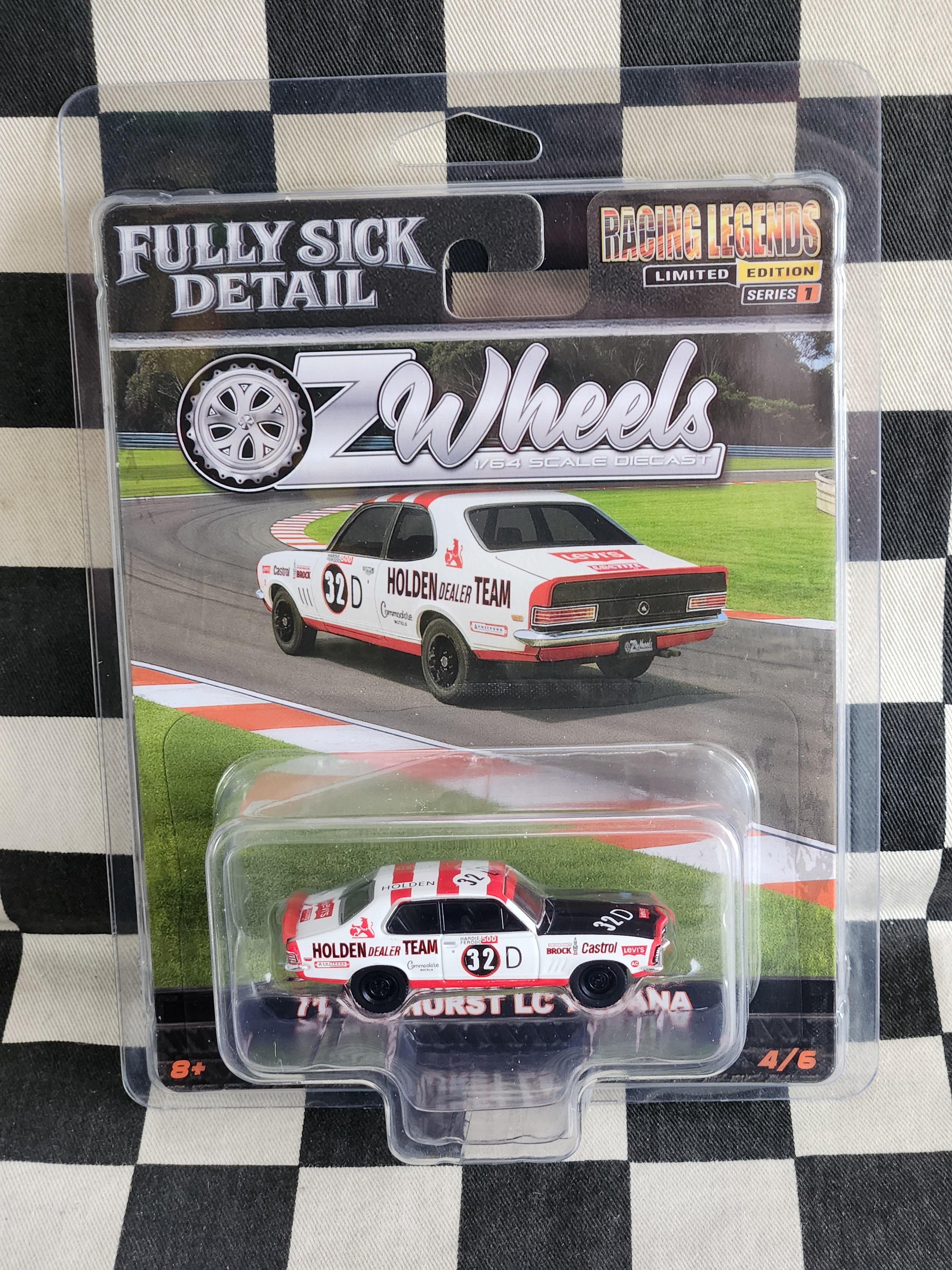Oz Wheels FSD Bathurst Racing Legends LC 32D Torana Brock Bathurst 1971