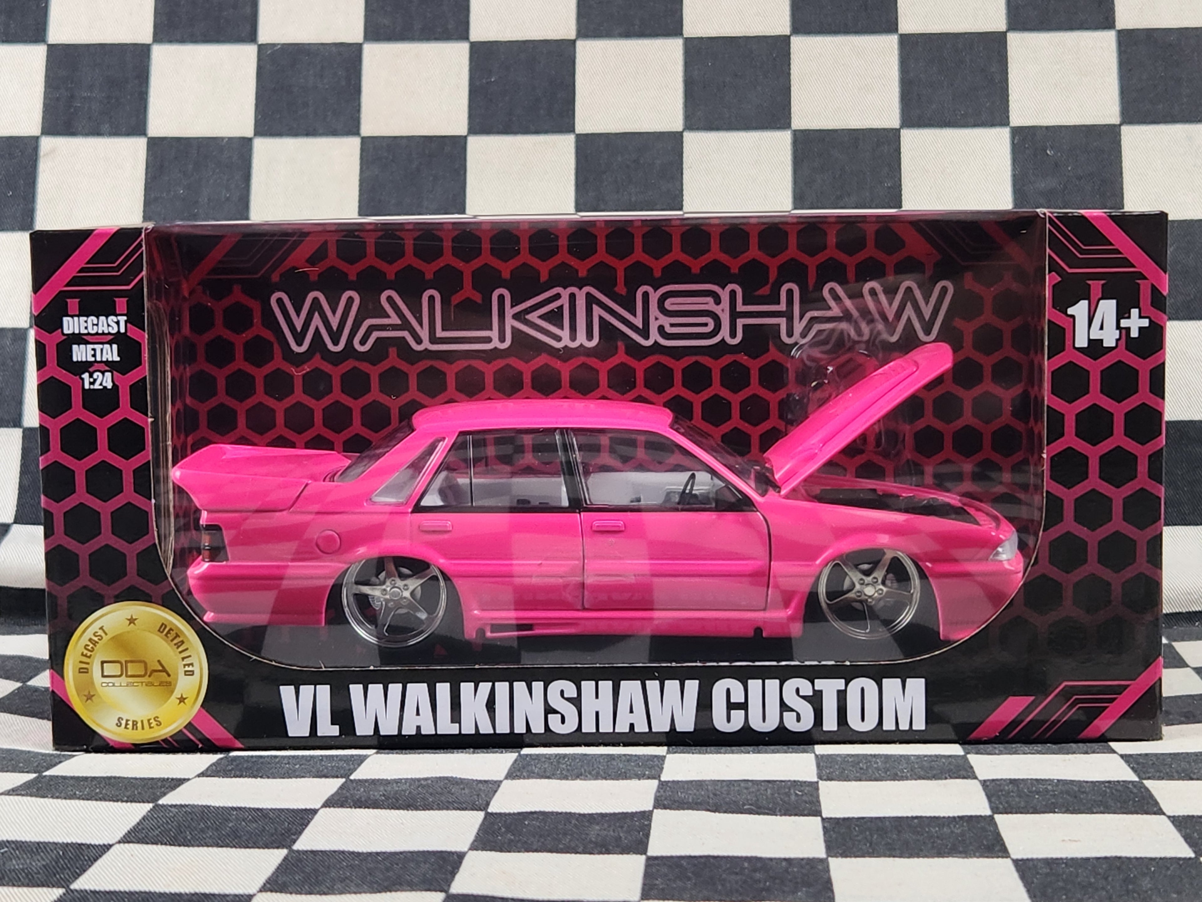 DDA 1:24  Holden VL Walkinshaw Commodore Custom Pink