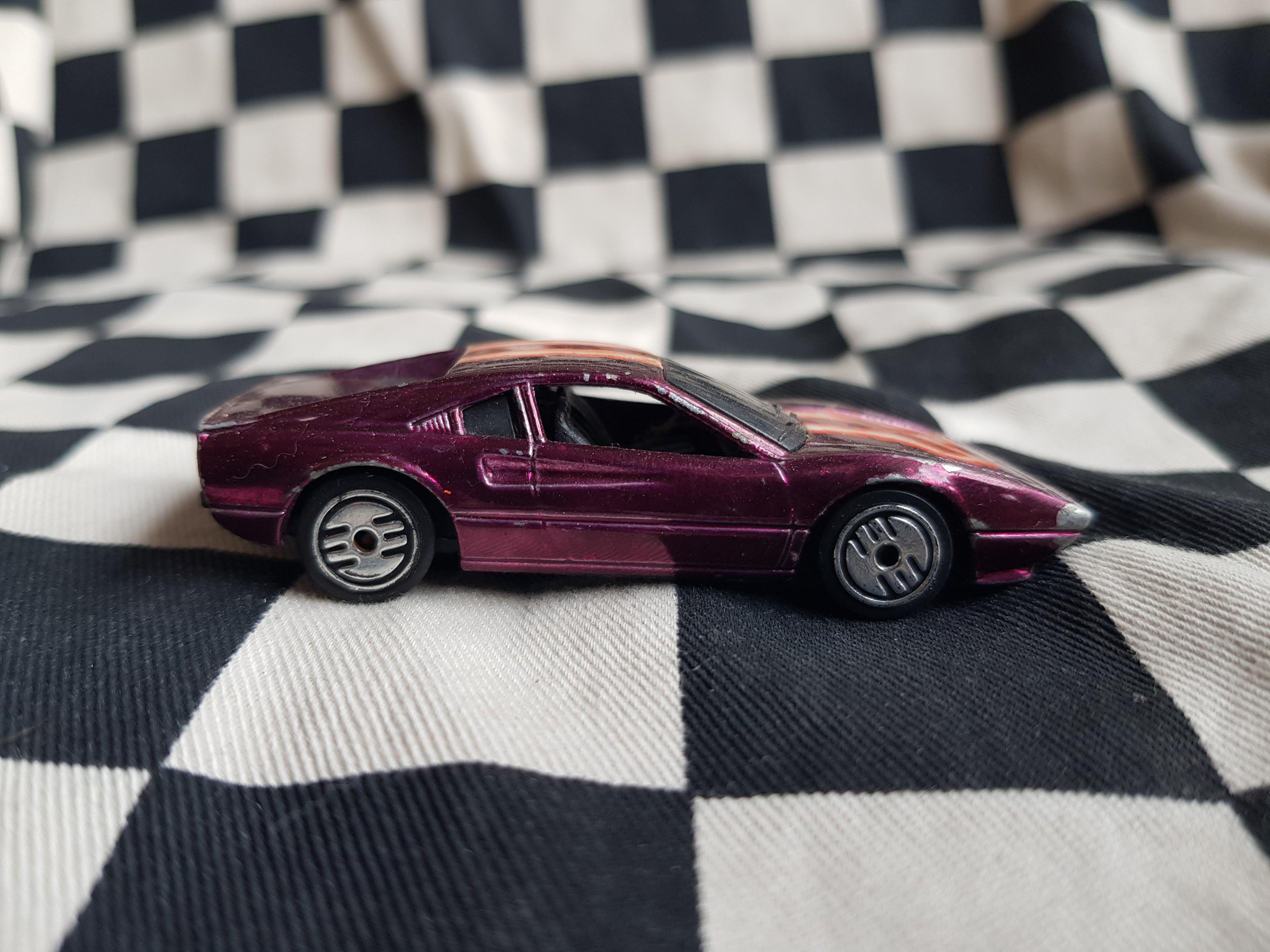 Vintage Loose Hot Wheels Ultra Hots Quick Trik Ferrari 308 GTB