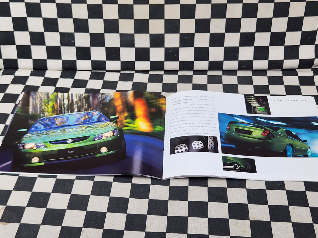 VY Holden Commodore Executive Acclaim SV6 SV8 SS Sales Brochure