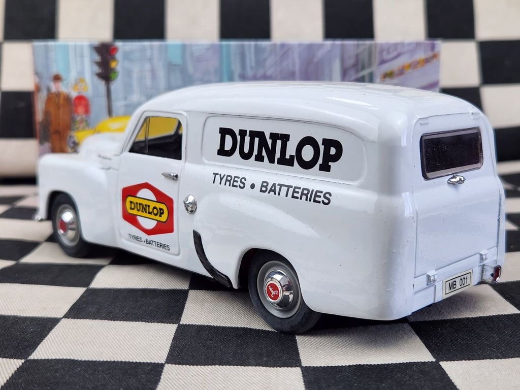 Mint & Boxed Brand 1:24 Fj Holden Panel Van Dunlop