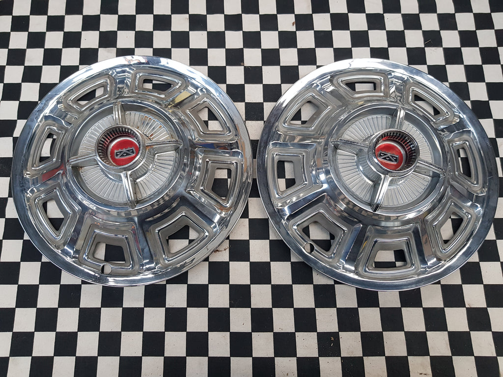 Kustom Hubcaps Early Ford Fairlane X2