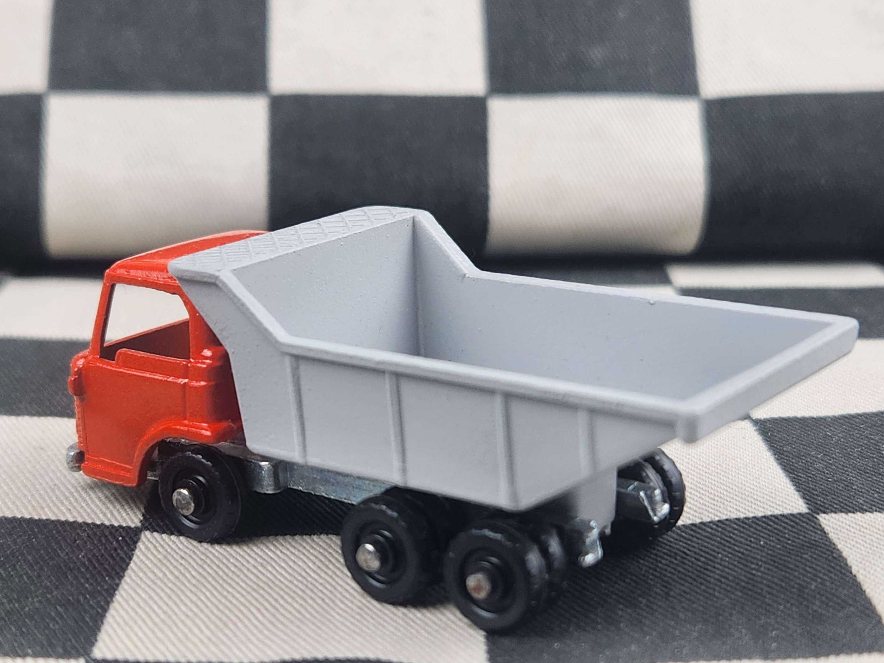 Vintage Loose Mint! Fun Ho Ford Tipper Truck