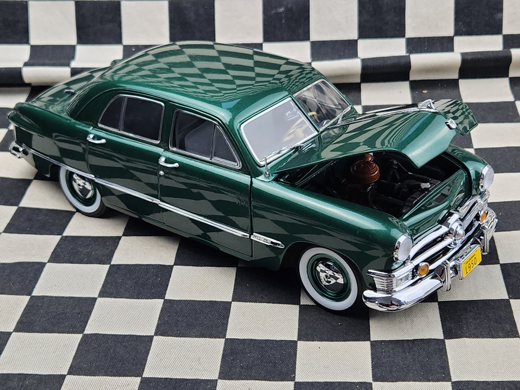 1/18 Precision Models USA 1950 Ford Custom 4 Door Sedan Hawthorne Green Metallic