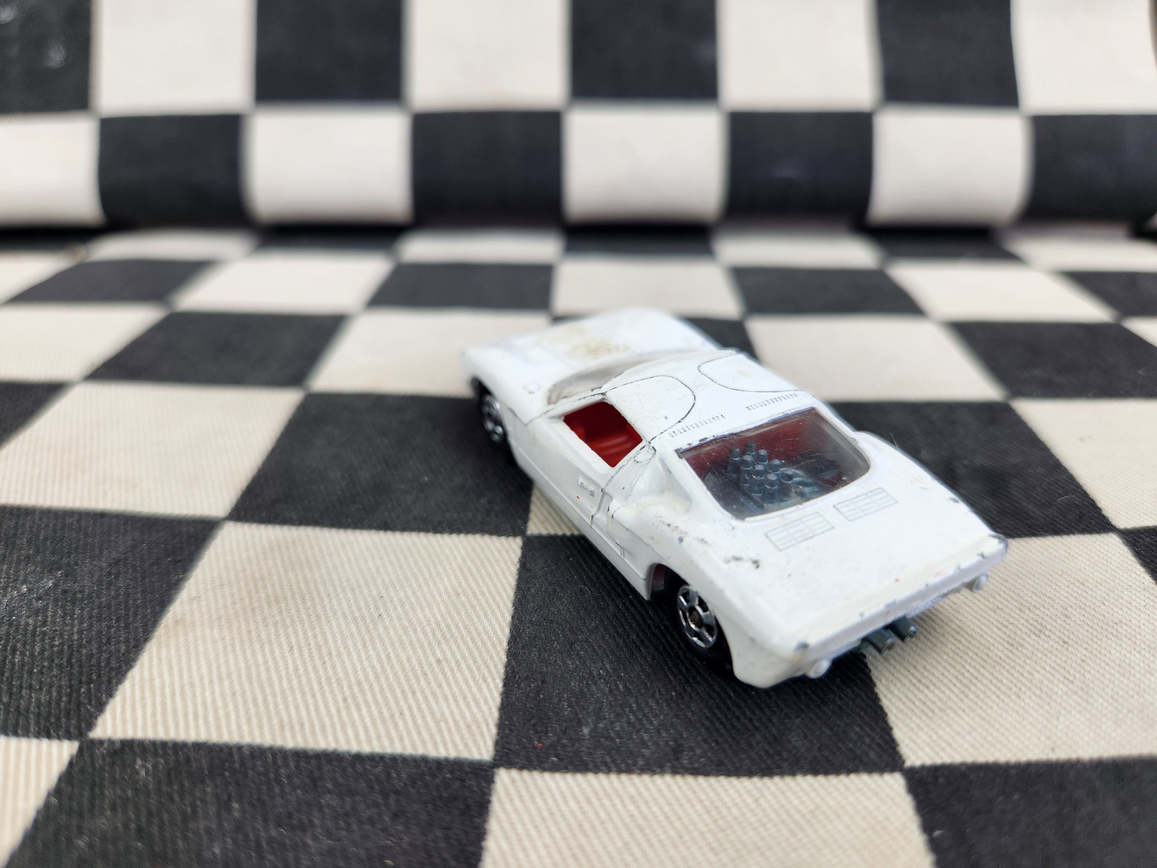 Vintage Loose Matchbox Ford GT Transitional Wheels Variant