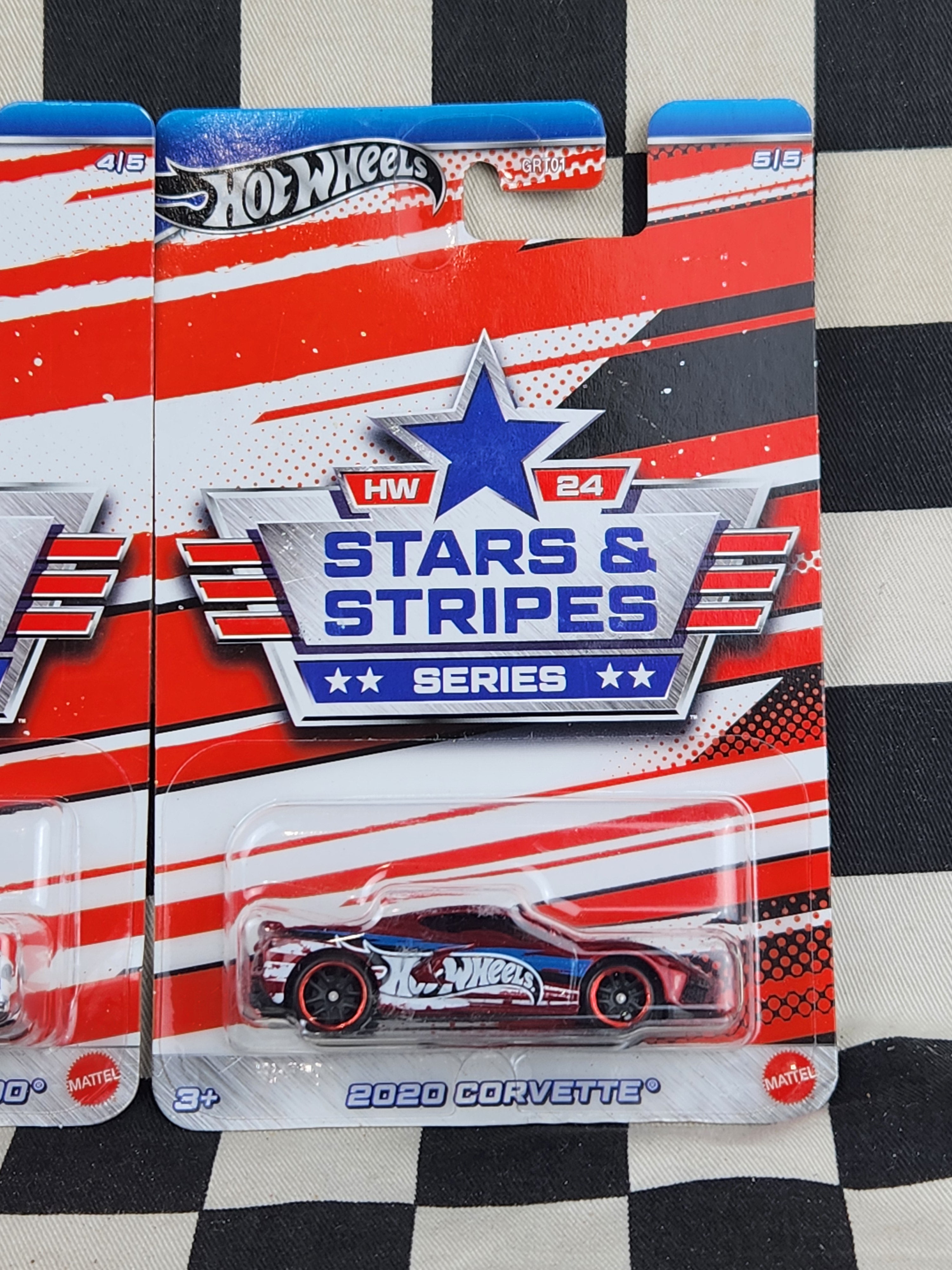 Hot Wheels Stars & Stripes Set 5 Cars Mustang Corvette Camaro Challenger Viper