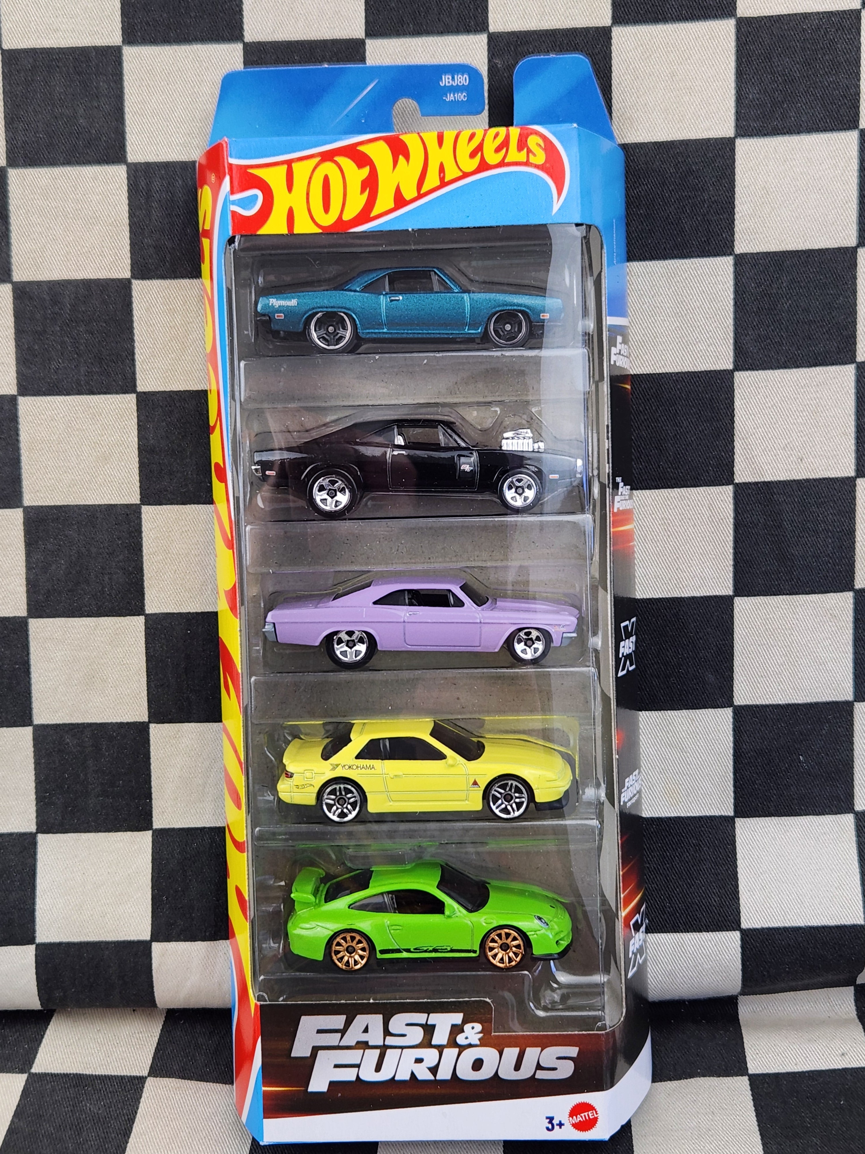 Hot Wheels Fast & Furious 5 Pack Dodge Charger Impala Porsche Barracuda  Silvia